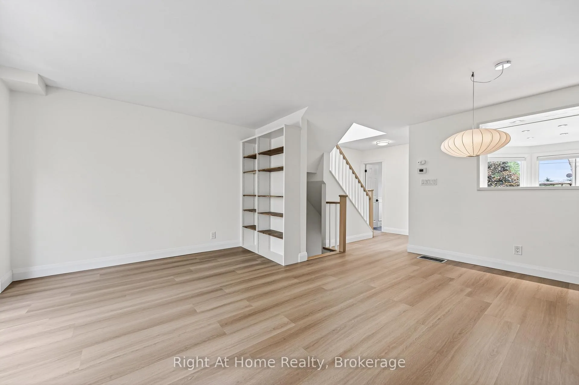Photo 30 of 109 Brant Street, Oakville, Central — HOMEH