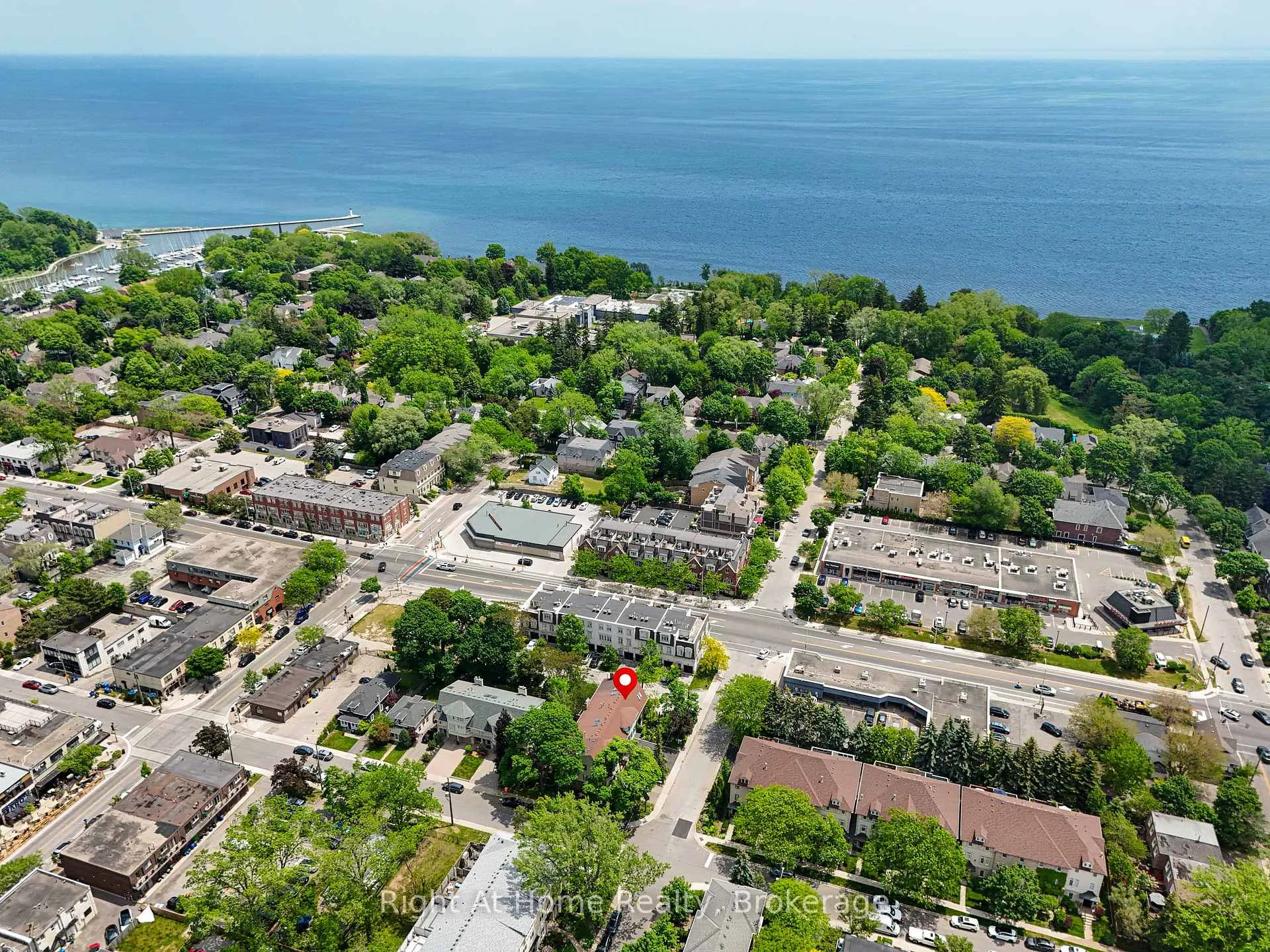 Photo 46 of 109 Brant Street, Oakville, Central — HOMEH