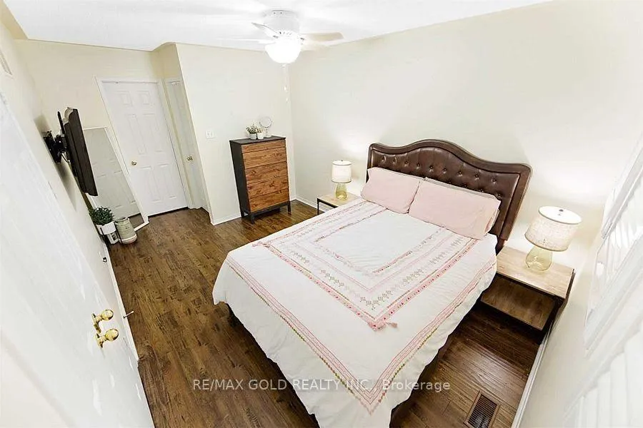 Photo 10 of 3848 Periwinkle Crescent, Mississauga, Lisgar — HOMEH