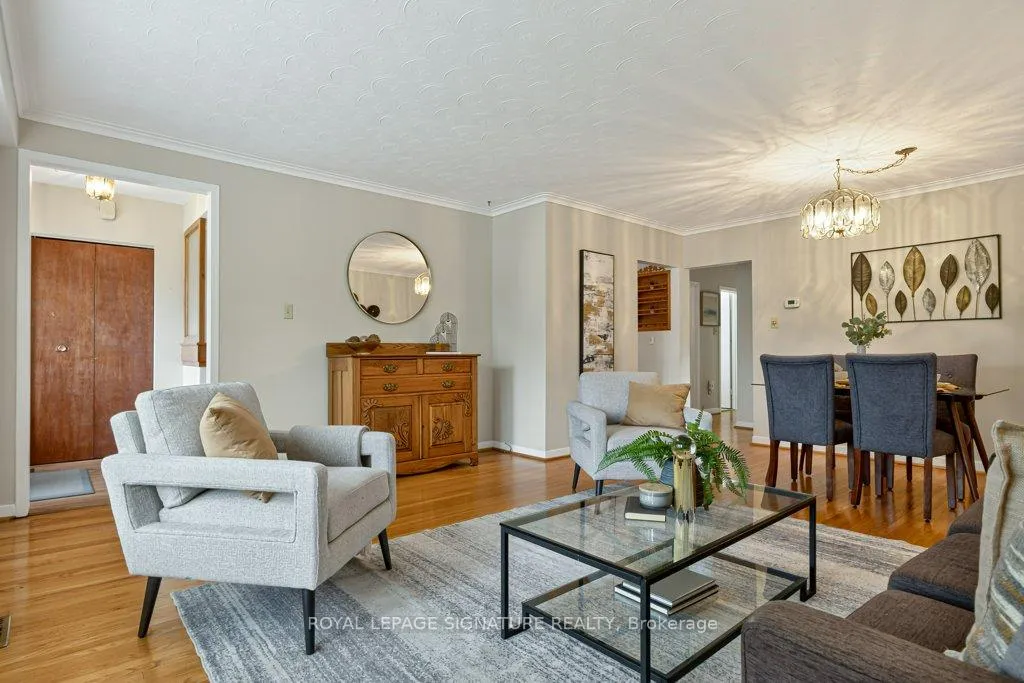 Photo 7 of 44 Rowallan Drive, Scarborough, West Hill — HOMEH