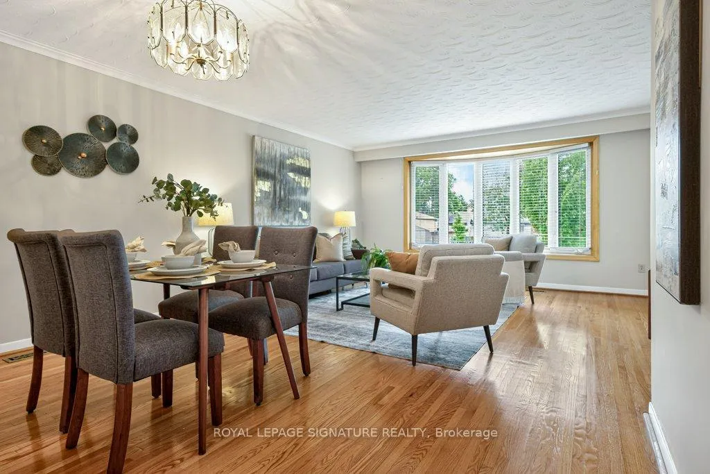 Photo 8 of 44 Rowallan Drive, Scarborough, West Hill — HOMEH