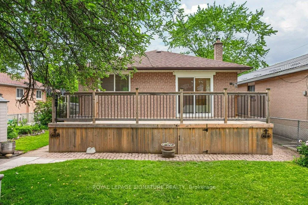 Photo 24 of 44 Rowallan Drive, Scarborough, West Hill — HOMEH