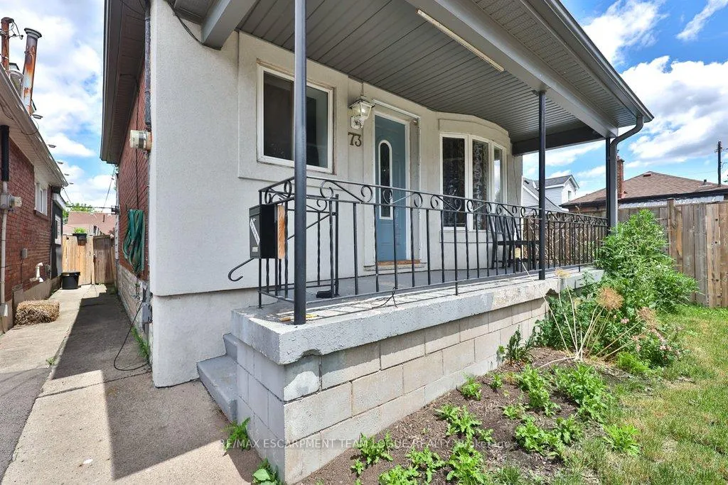 Photo 3 of 73 Harrison Avenue, Hamilton, Homeside — HOMEH