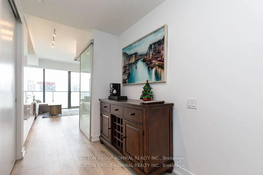 Photo 2 of Unit 3501, 161 Roehampton Avenue, Toronto, Mount Pleasant West — HOMEH