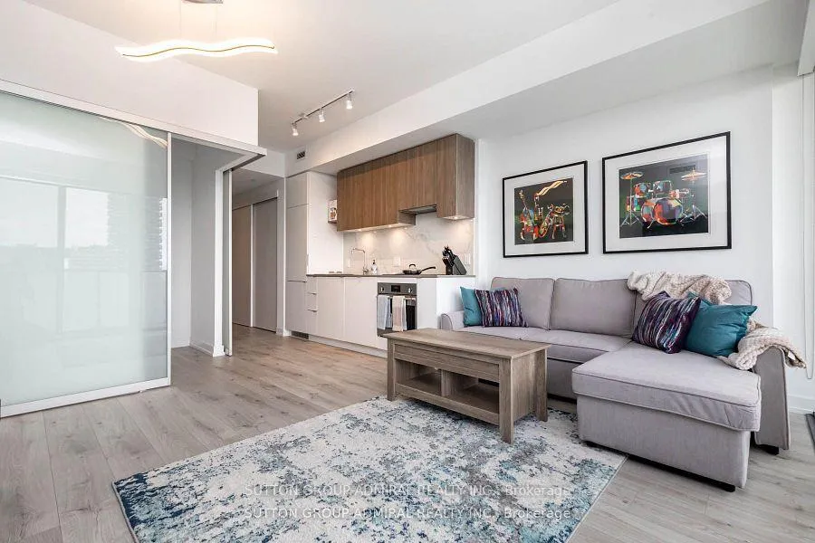 Photo 4 of Unit 3501, 161 Roehampton Avenue, Toronto, Mount Pleasant West — HOMEH