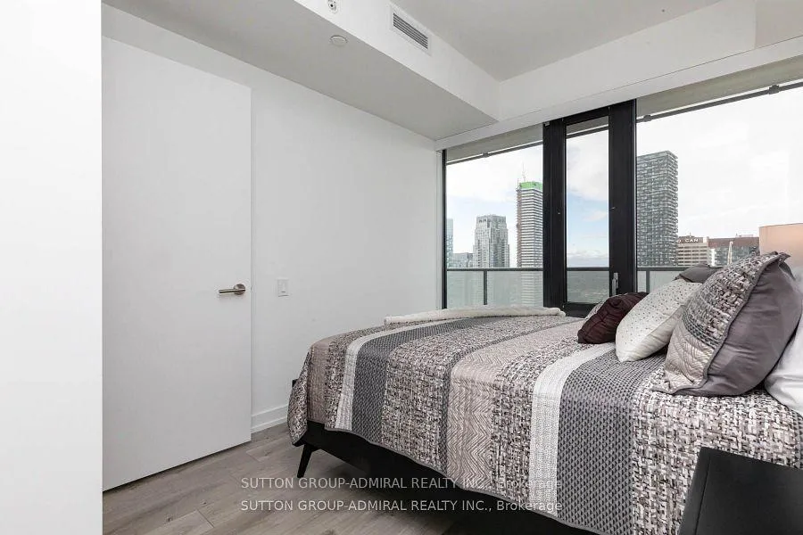 Photo 12 of Unit 3501, 161 Roehampton Avenue, Toronto, Mount Pleasant West — HOMEH