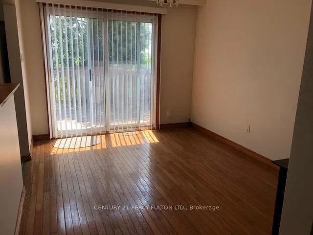 Photo 4 of Unit Main, 791 Sheppard Avenue, Pickering, Woodlands — HOMEH