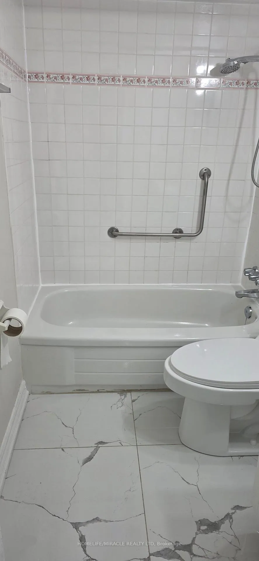 Photo 13 of Unit 1009, 1 Massey Square, Toronto, Crescent Town — HOMEH