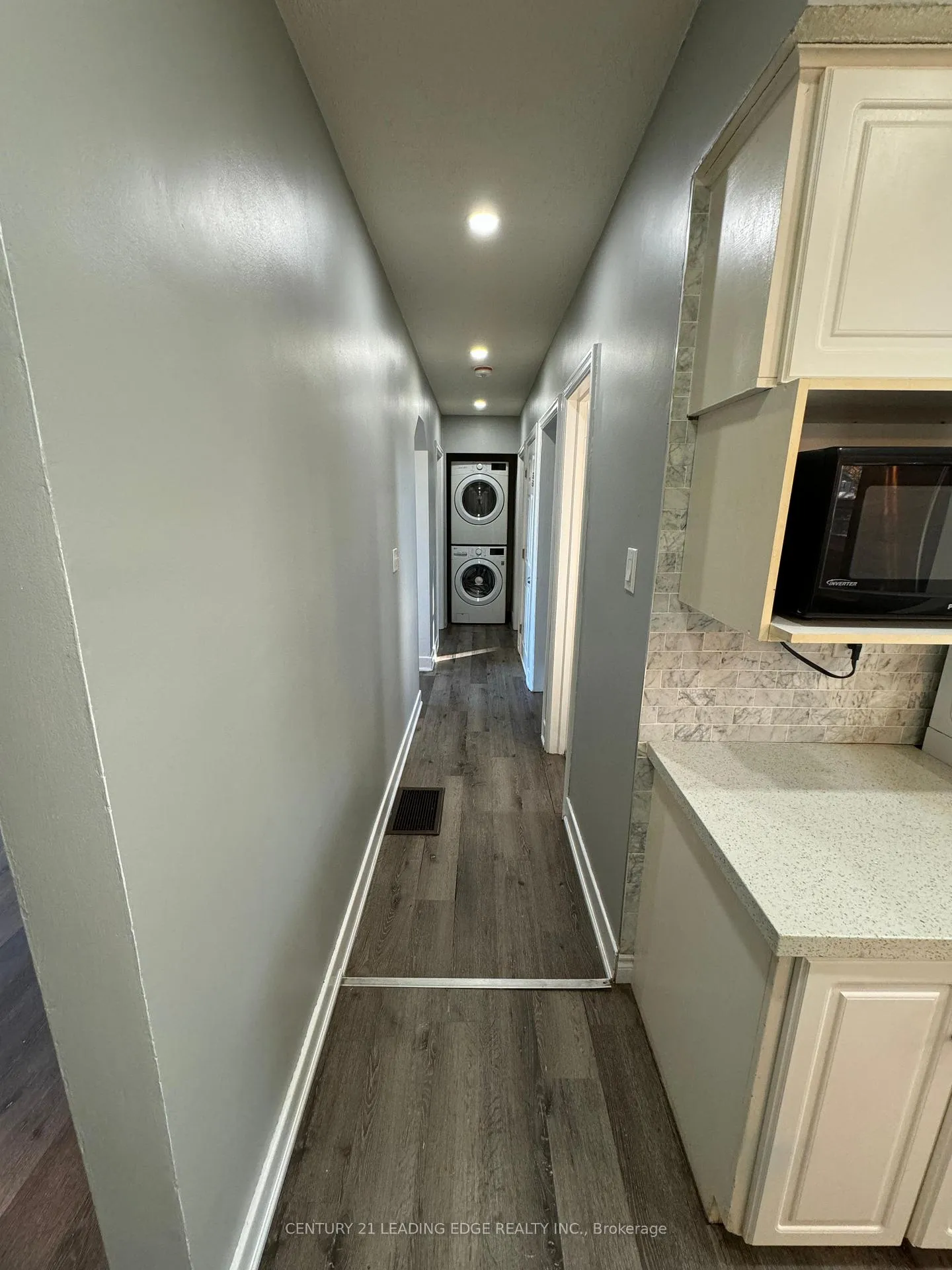 Photo 3 of 83 Park Avenue, St. Catharines, Secord Woods — HOMEH