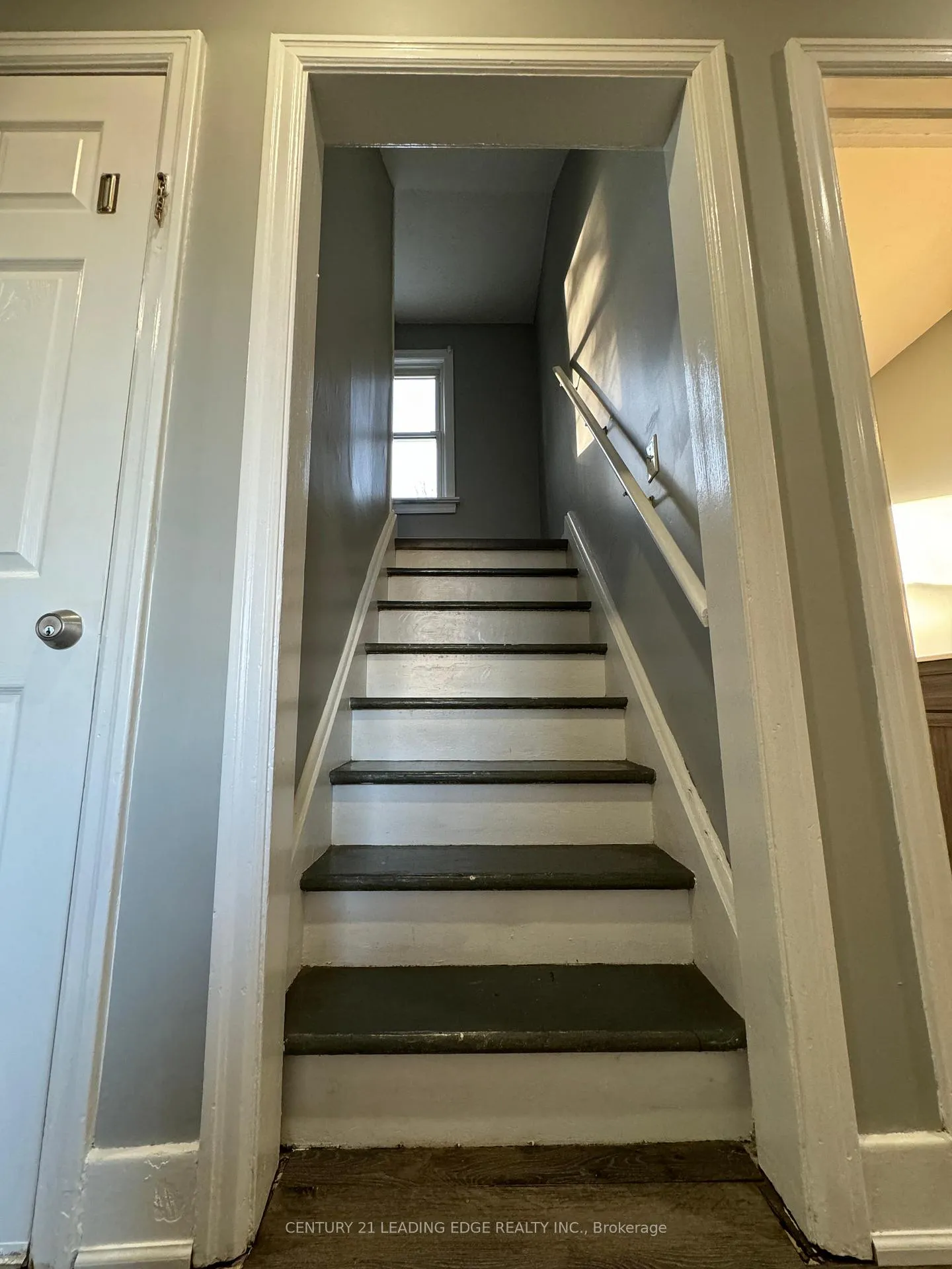Photo 9 of 83 Park Avenue, St. Catharines, Secord Woods — HOMEH