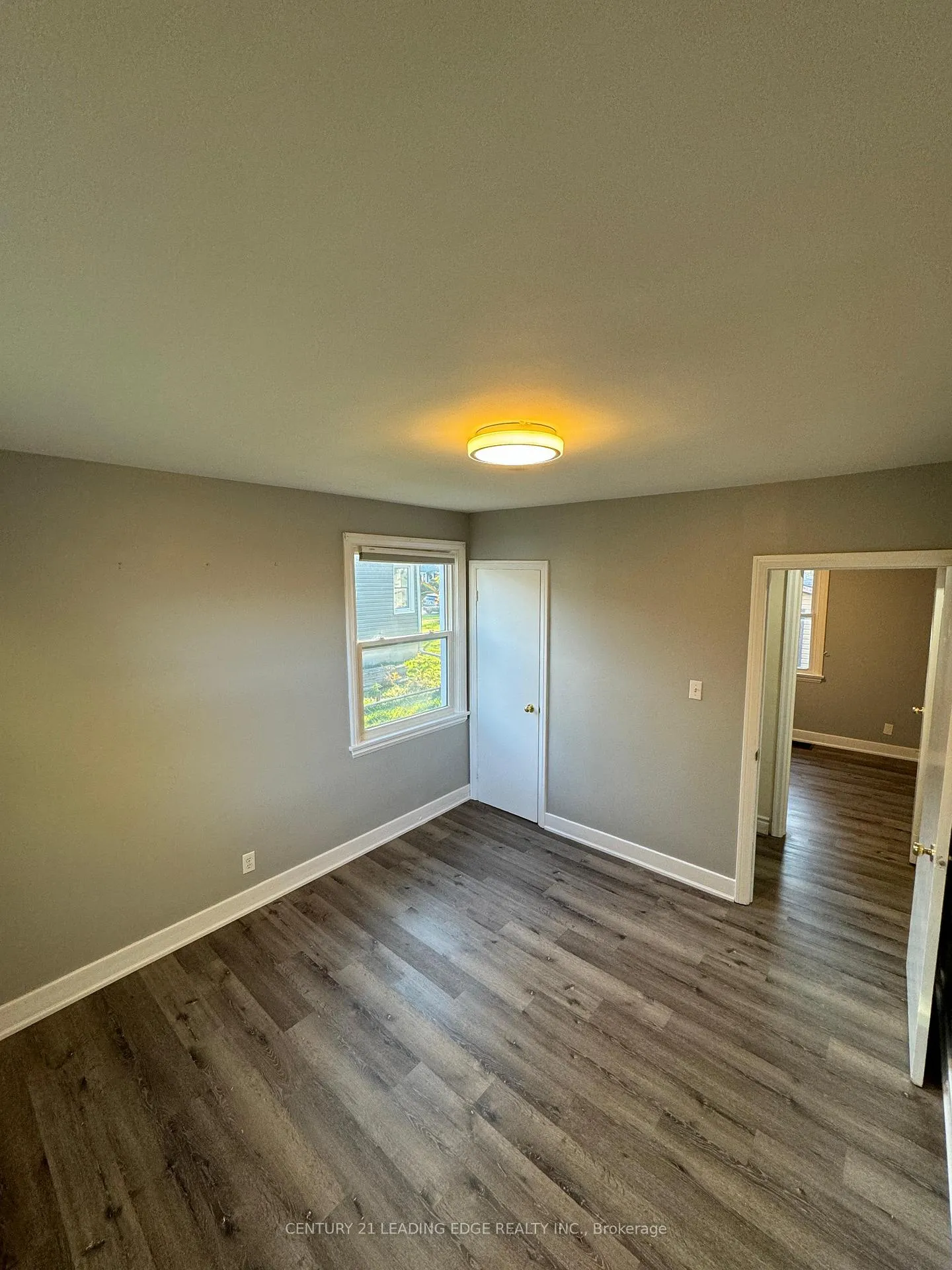 Photo 15 of 83 Park Avenue, St. Catharines, Secord Woods — HOMEH
