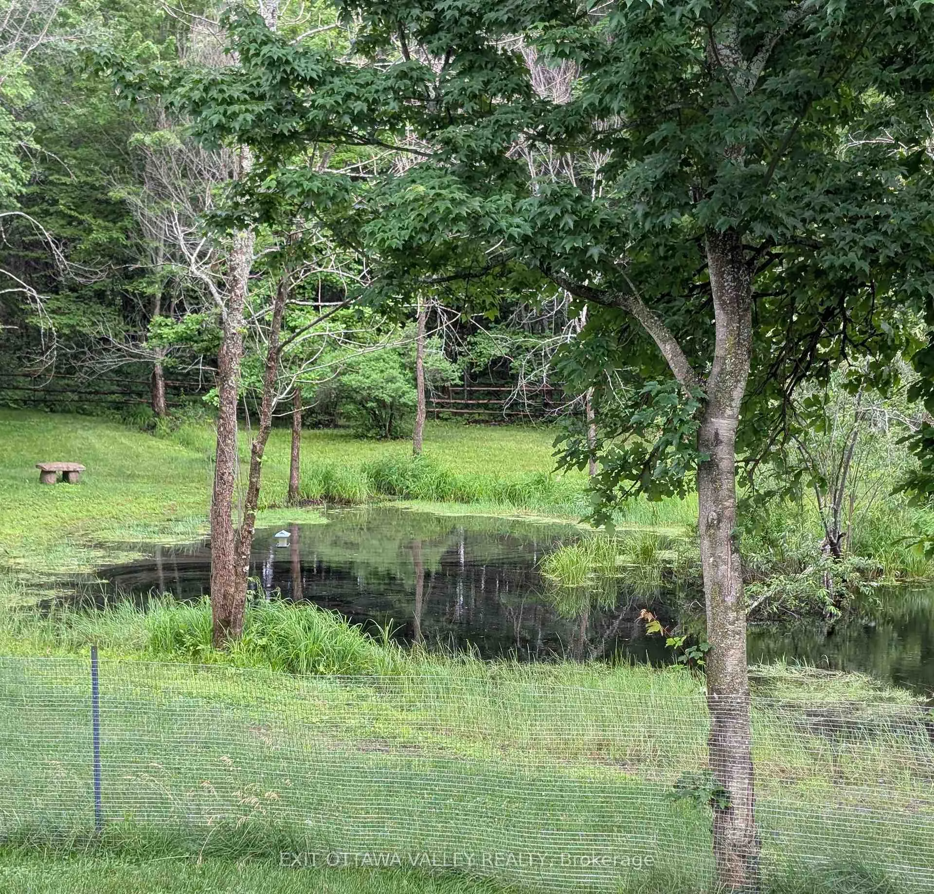 Photo 34 of 301 Doran Road, Petawawa, Petawawa — HOMEH