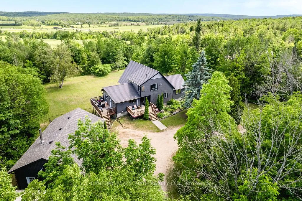 Photo 2 of 2711 Foxmead Road, Oro-Medonte, Rural Oro-Medonte — HOMEH