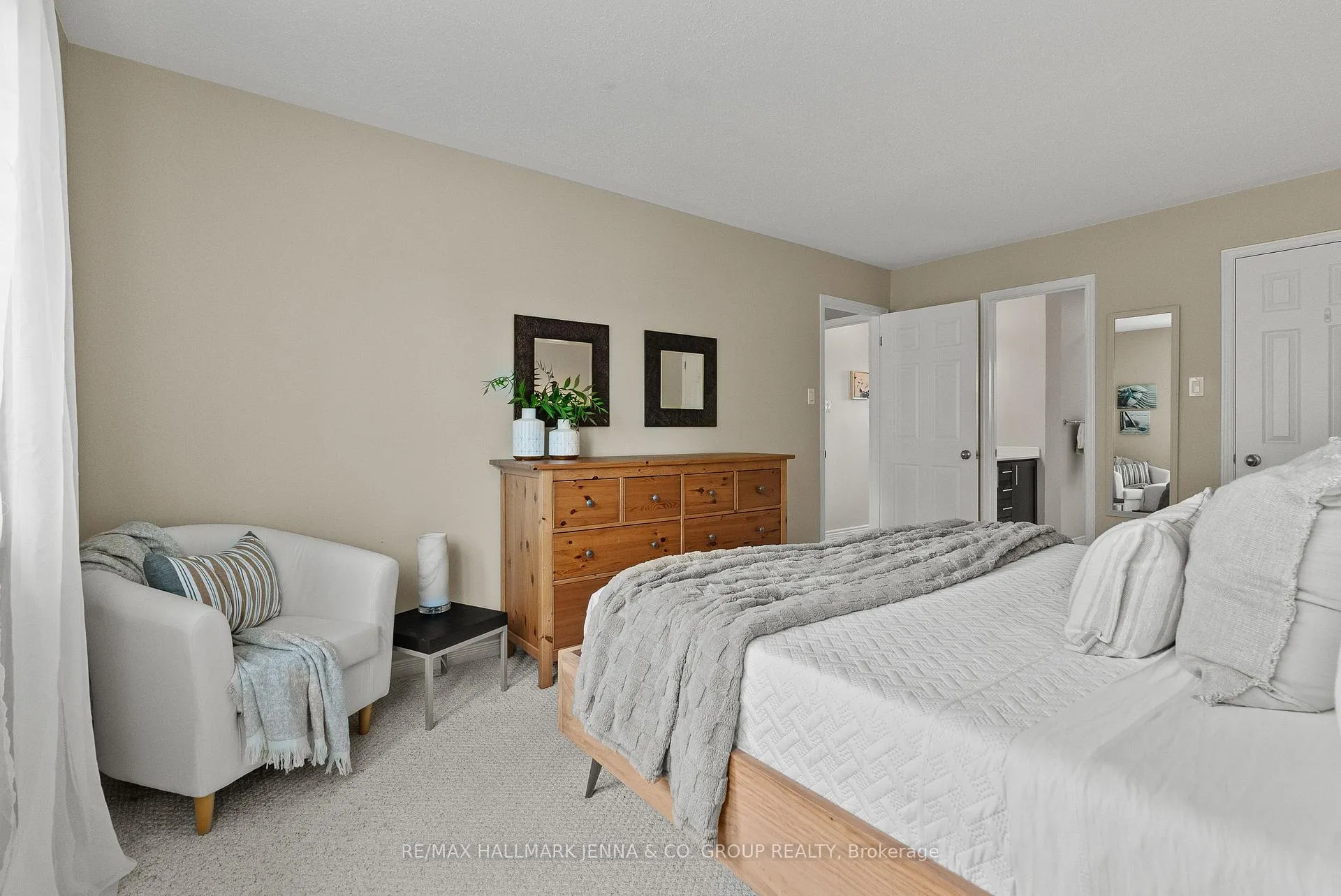 Photo 20 of 70 Huntersfield Drive, Ottawa, Hunt Club Park/Greenboro — HOMEH