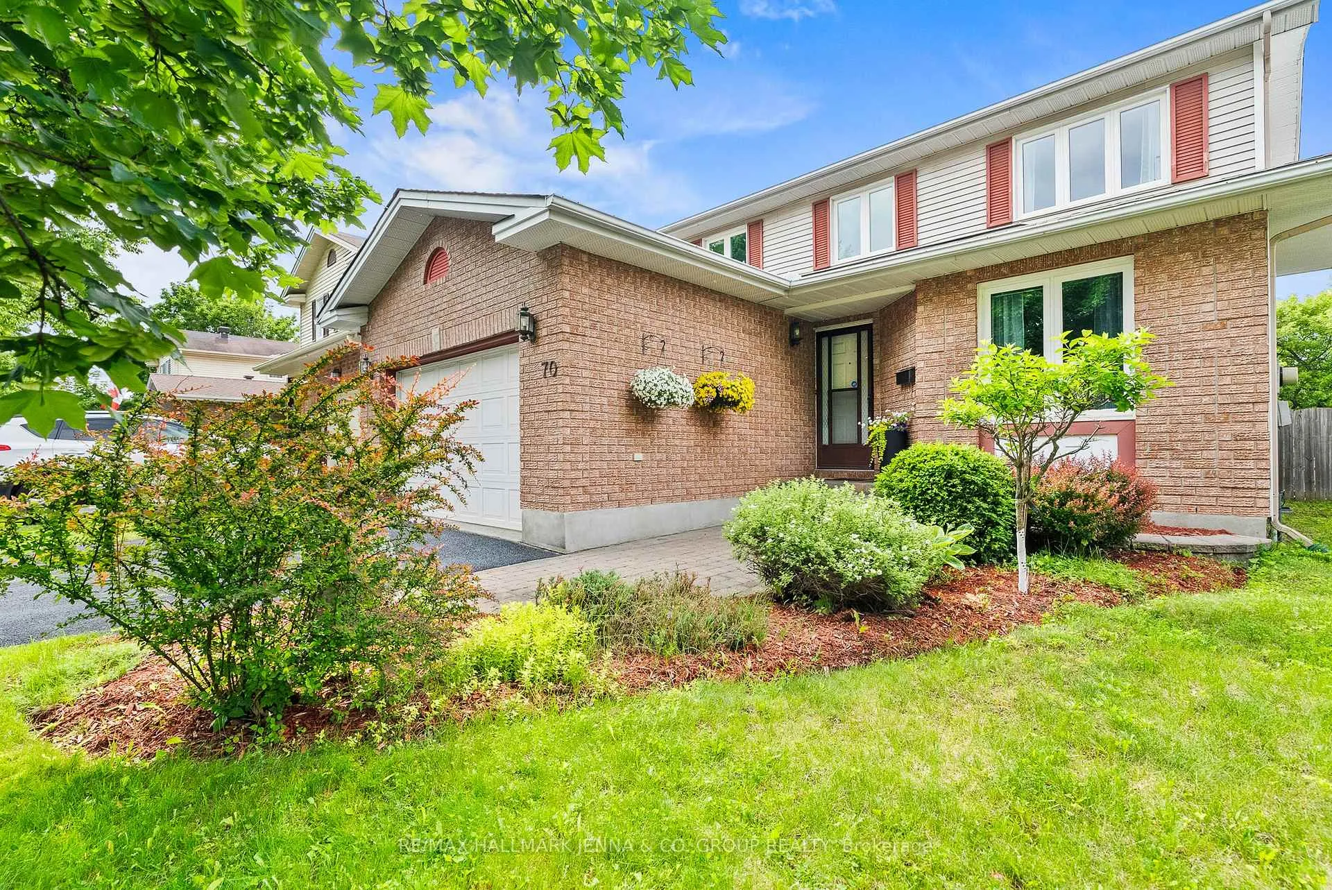Photo 32 of 70 Huntersfield Drive, Ottawa, Hunt Club Park/Greenboro — HOMEH