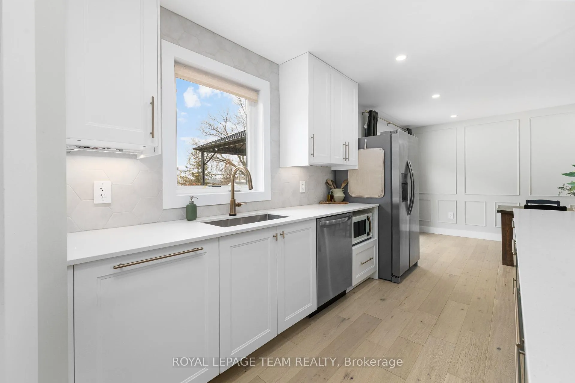 Photo 6 of 1386 Johnston Drive, Ottawa, Greely — HOMEH