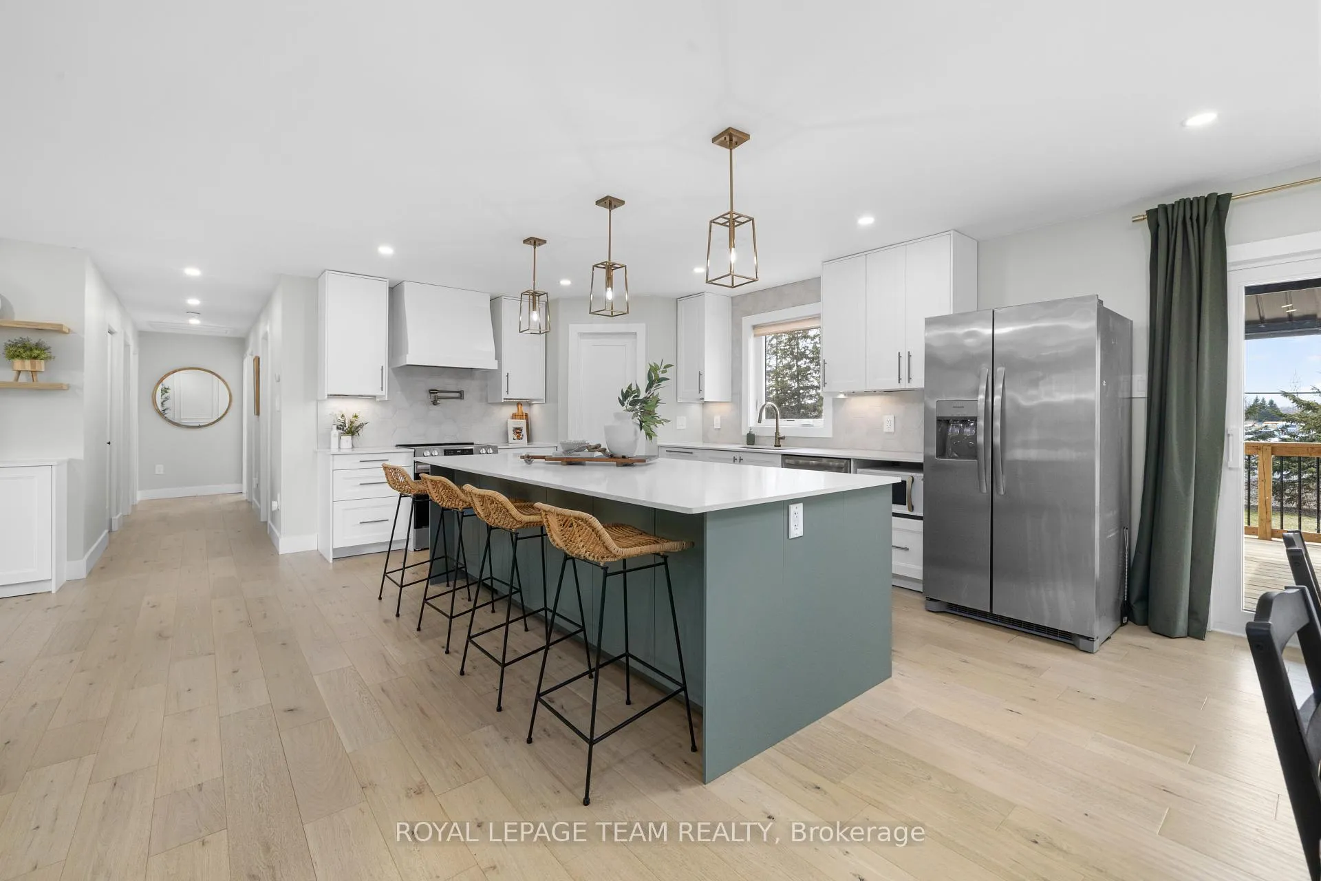 Photo 9 of 1386 Johnston Drive, Ottawa, Greely — HOMEH