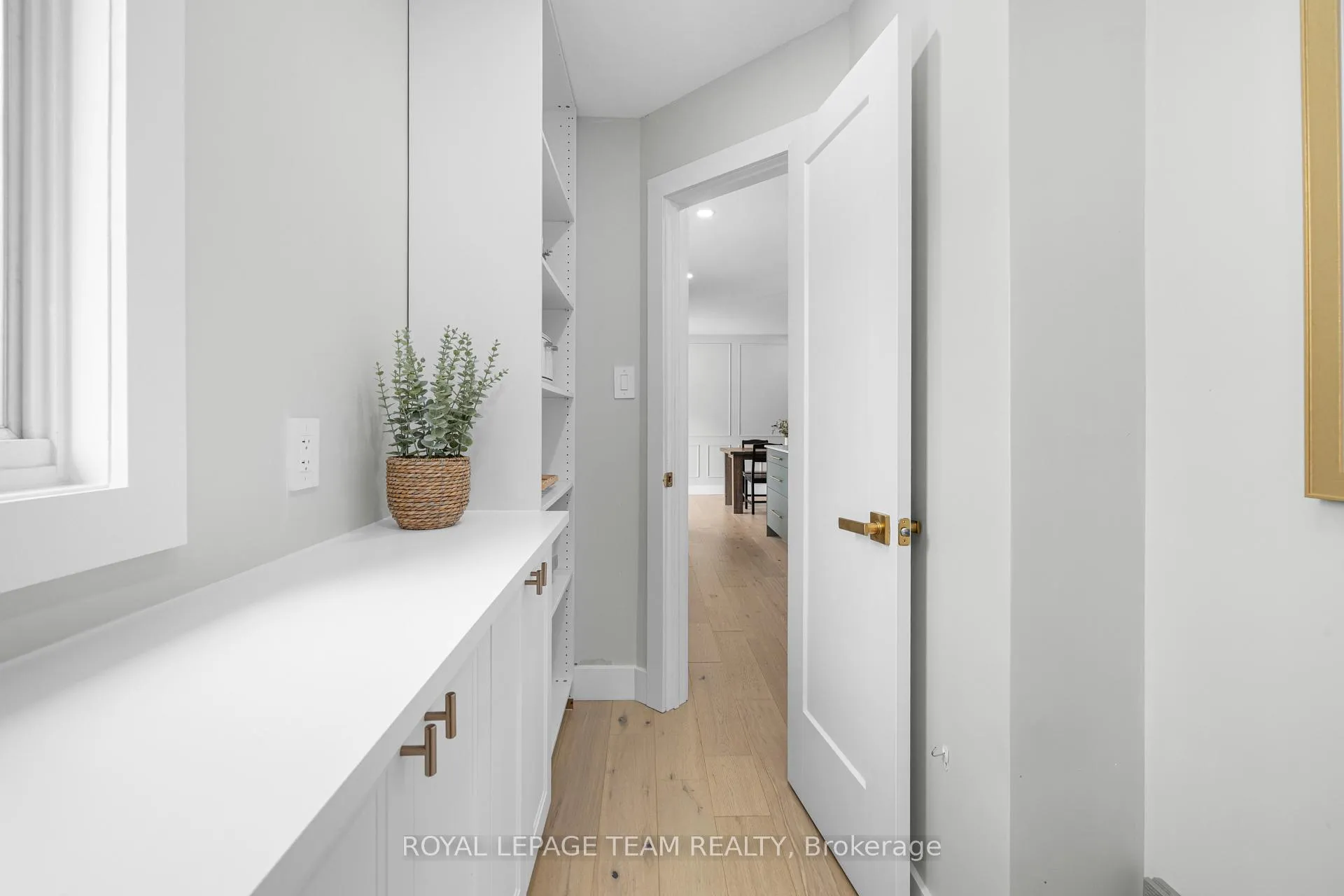 Photo 14 of 1386 Johnston Drive, Ottawa, Greely — HOMEH