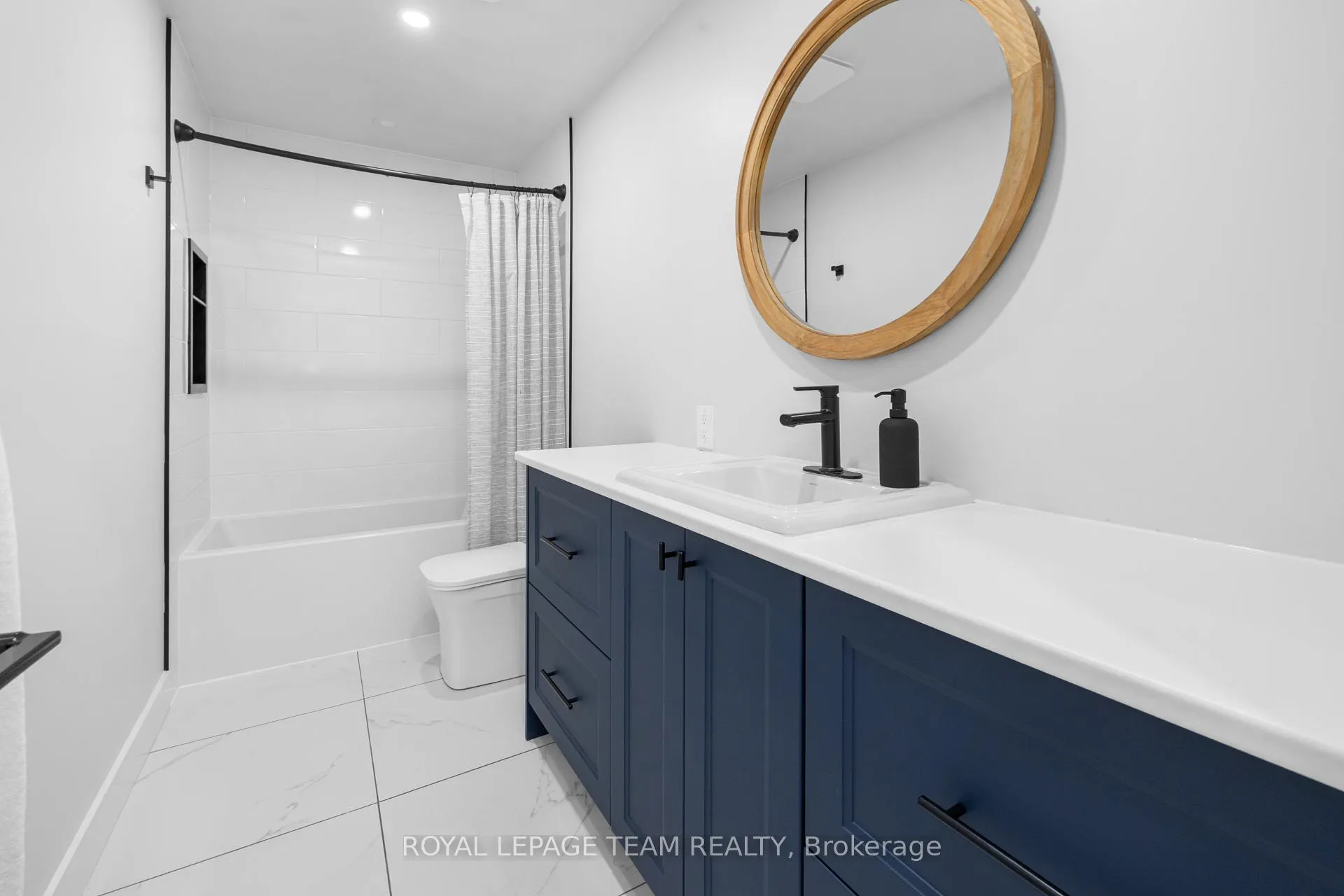 Photo 19 of 1386 Johnston Drive, Ottawa, Greely — HOMEH