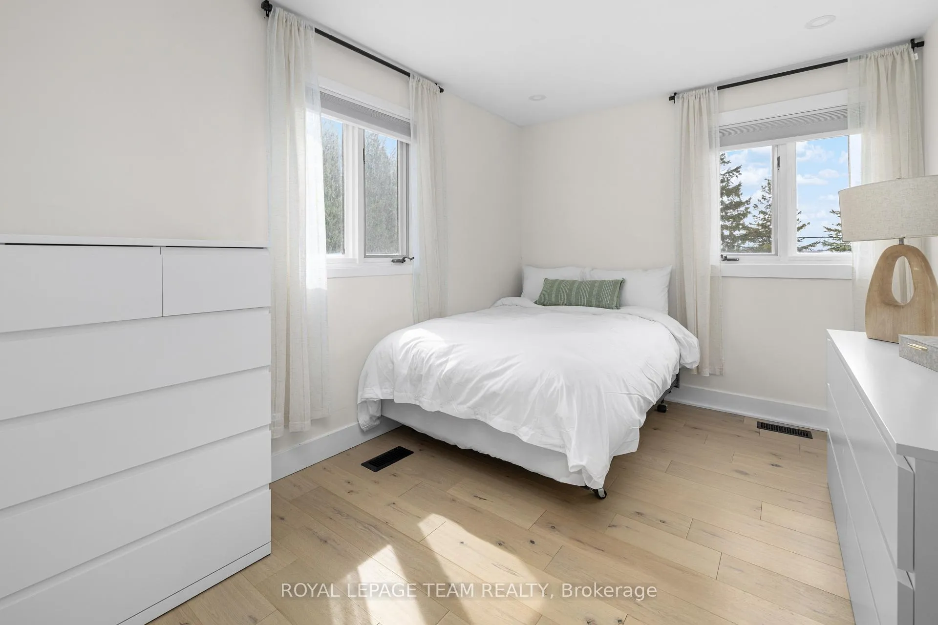 Photo 20 of 1386 Johnston Drive, Ottawa, Greely — HOMEH