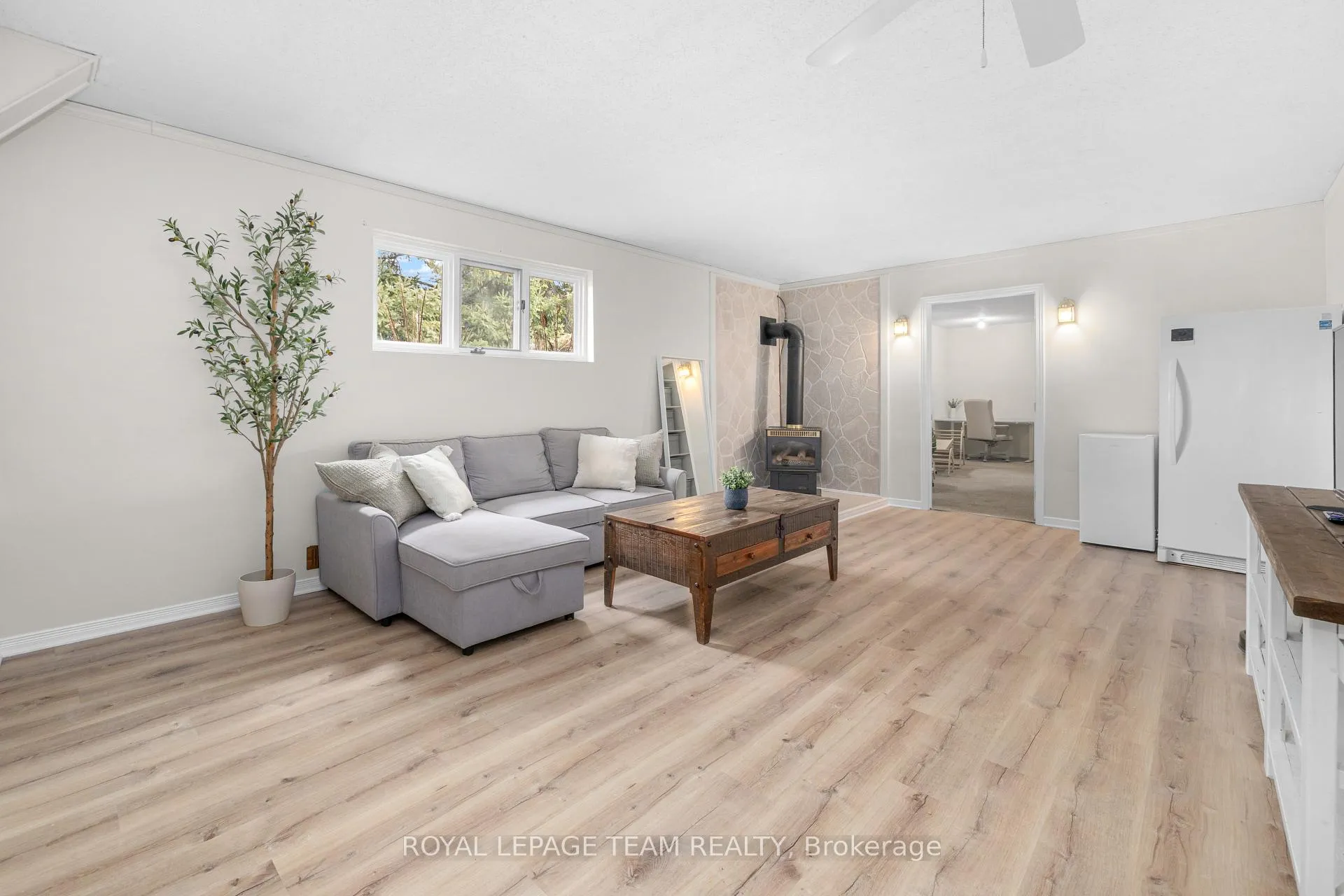 Photo 22 of 1386 Johnston Drive, Ottawa, Greely — HOMEH