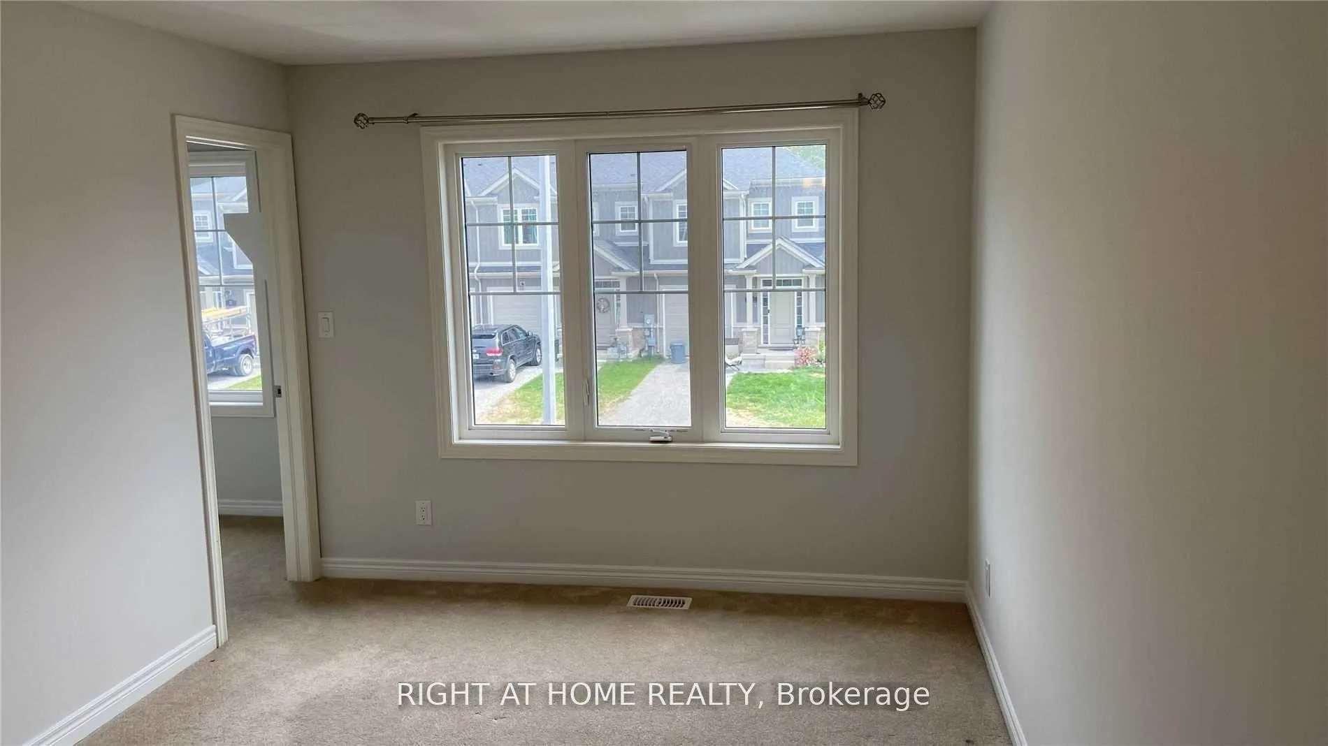 Photo 9 of 19 Damude Avenue, Thorold, Hurricane/Merrittville — HOMEH