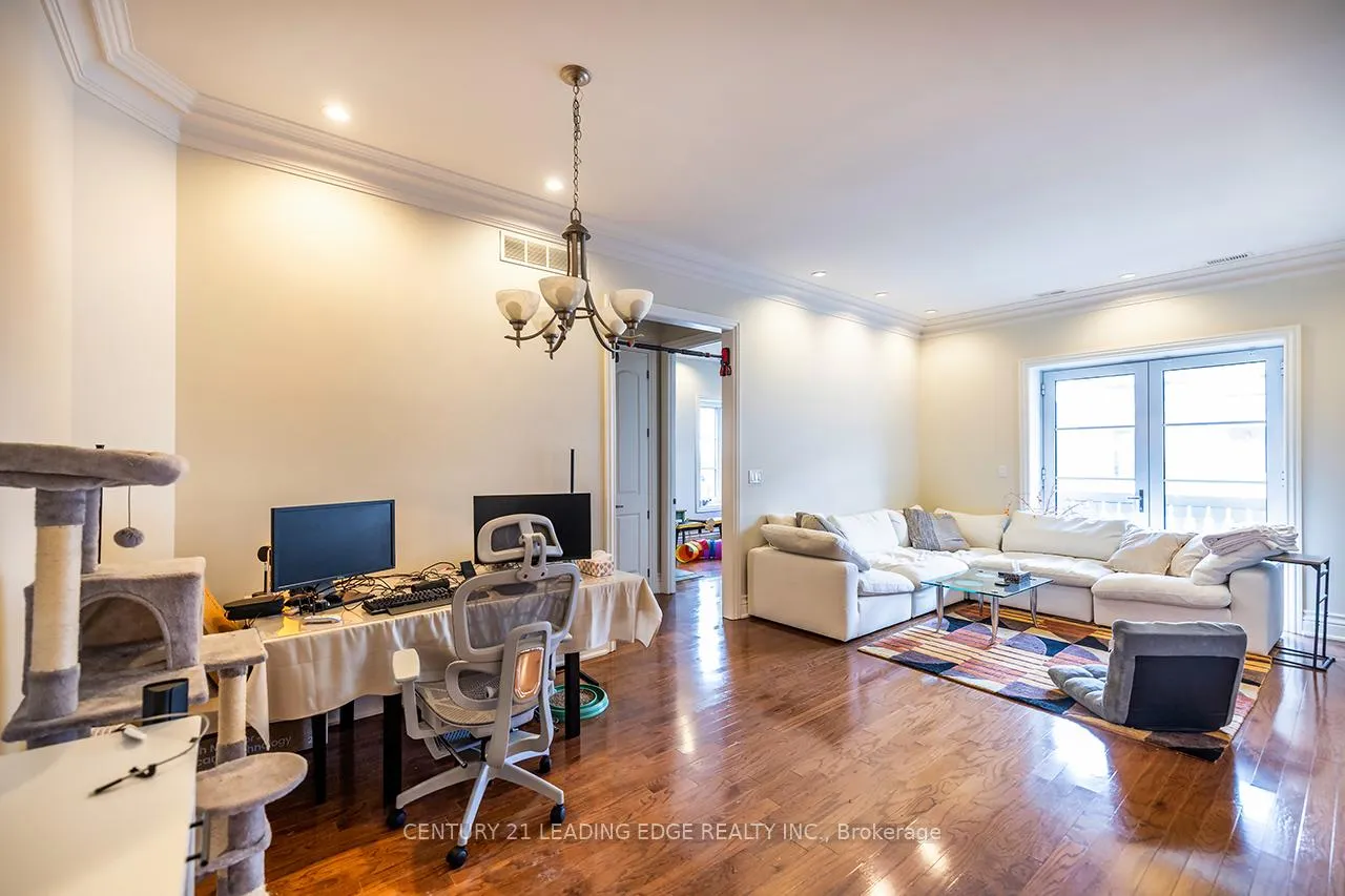 Photo 12 of Unit 405, 1 Verclaire Gate, Markham, Unionville — HOMEH
