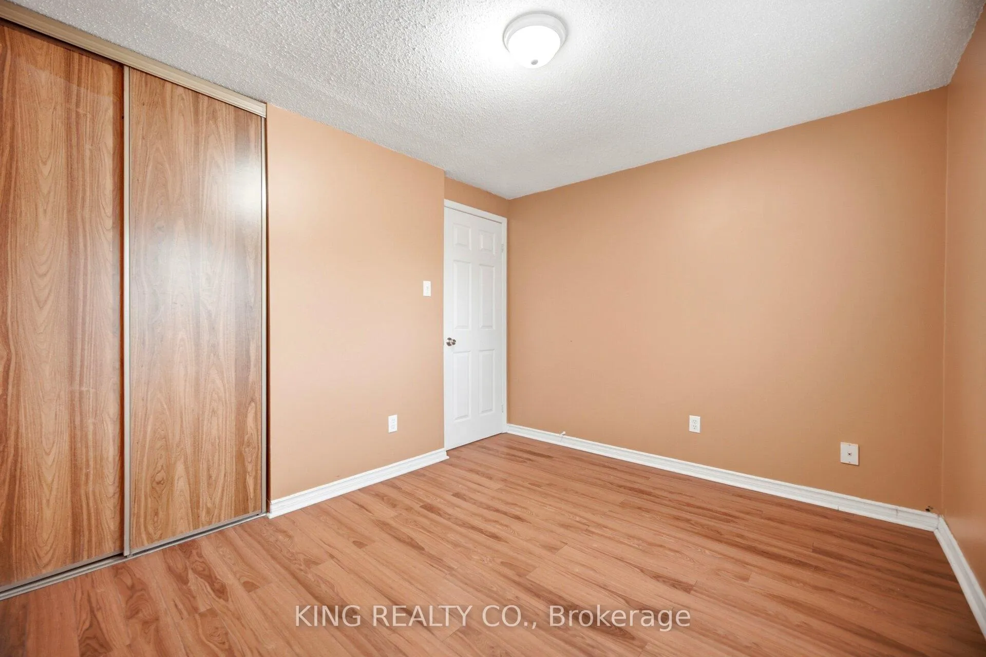 Photo 19 of 12 Rushmore Crescent, Brampton, Heart Lake East — HOMEH