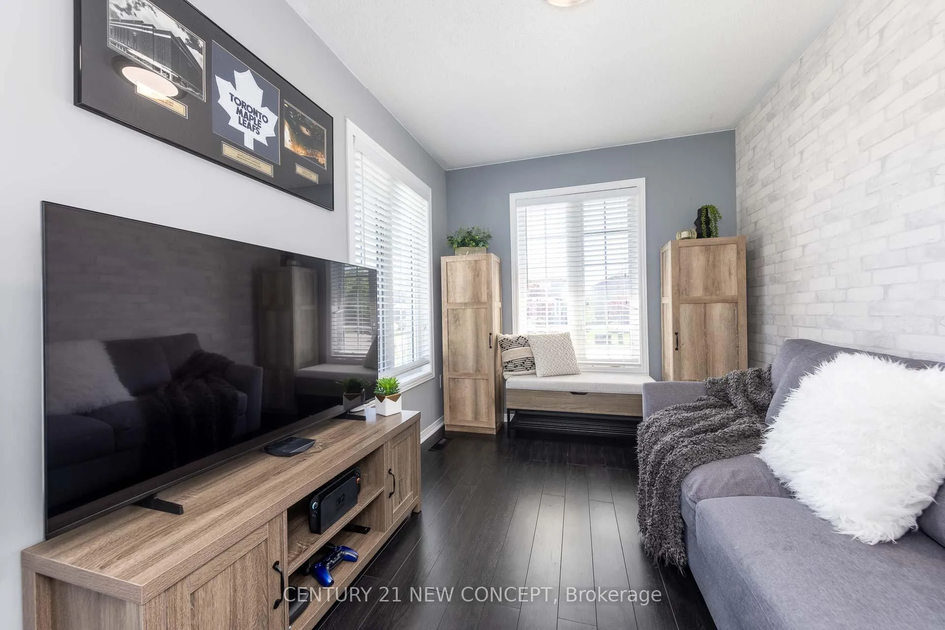 Photo 11 of 3 Humbershed Crescent, Caledon, Bolton West — HOMEH