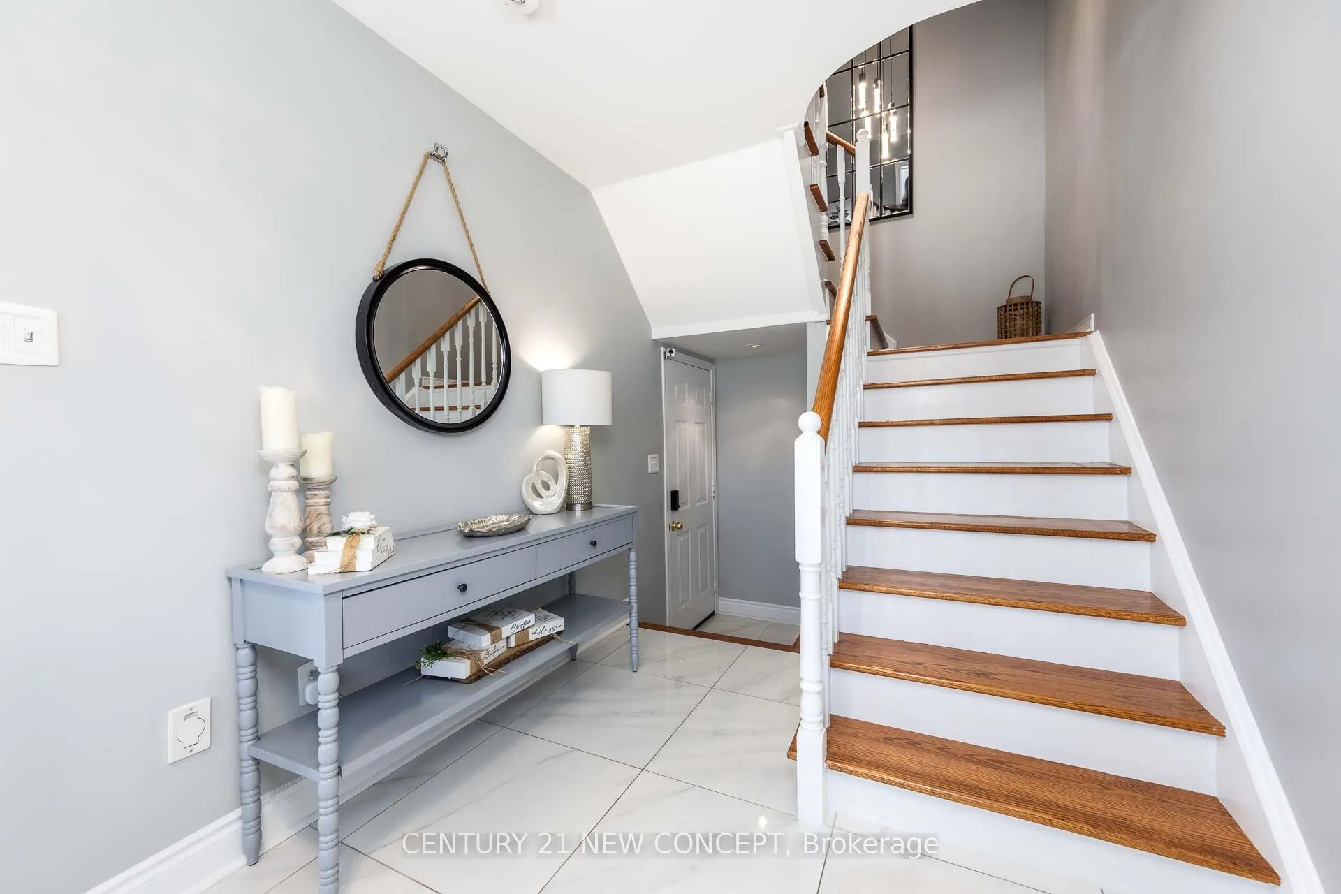 Photo 22 of 3 Humbershed Crescent, Caledon, Bolton West — HOMEH