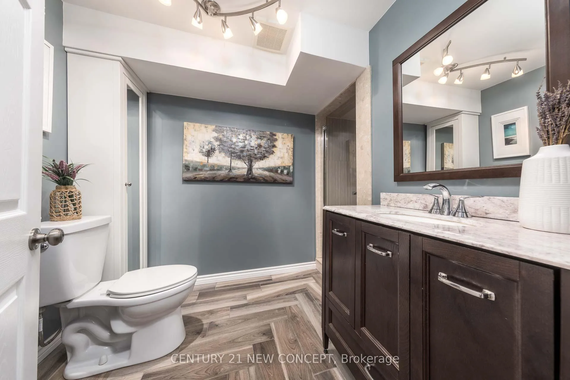 Photo 43 of 3 Humbershed Crescent, Caledon, Bolton West — HOMEH