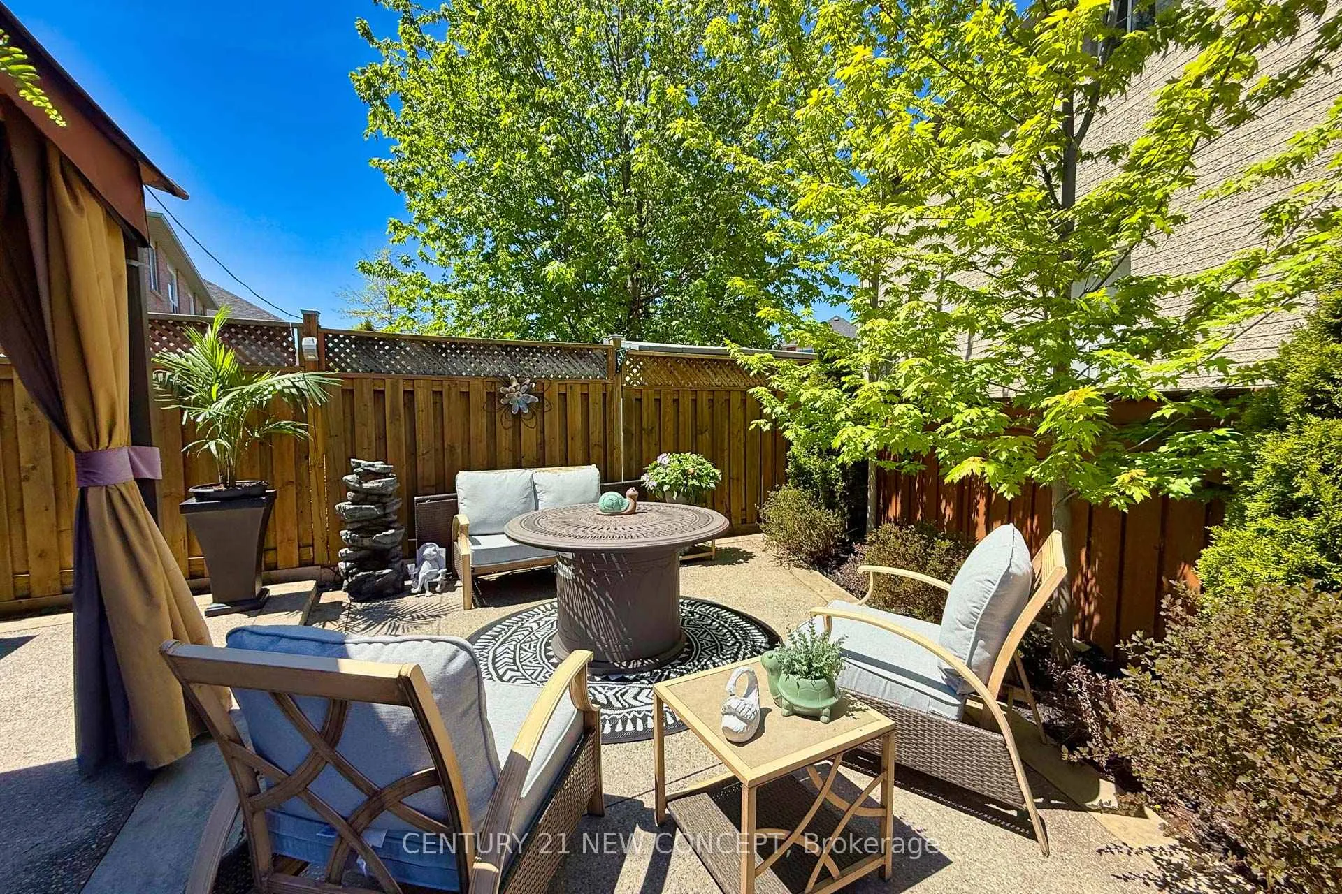 Photo 48 of 3 Humbershed Crescent, Caledon, Bolton West — HOMEH