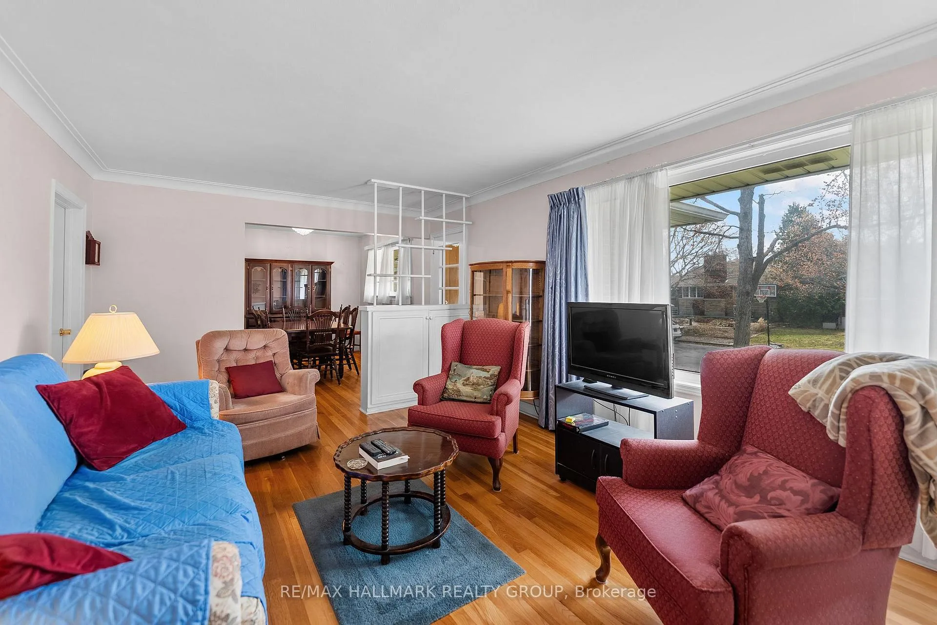 Photo 21 of 2075 Neepawa Avenue, Ottawa, Carlingwood — HOMEH