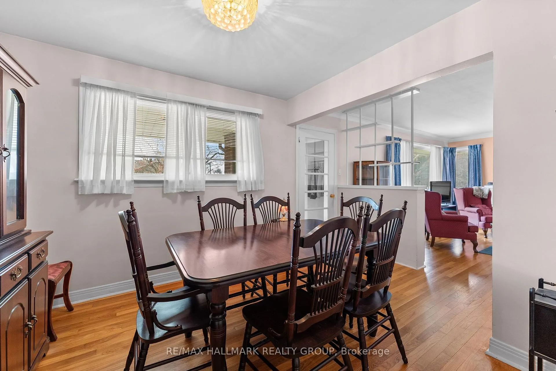 Photo 23 of 2075 Neepawa Avenue, Ottawa, Carlingwood — HOMEH