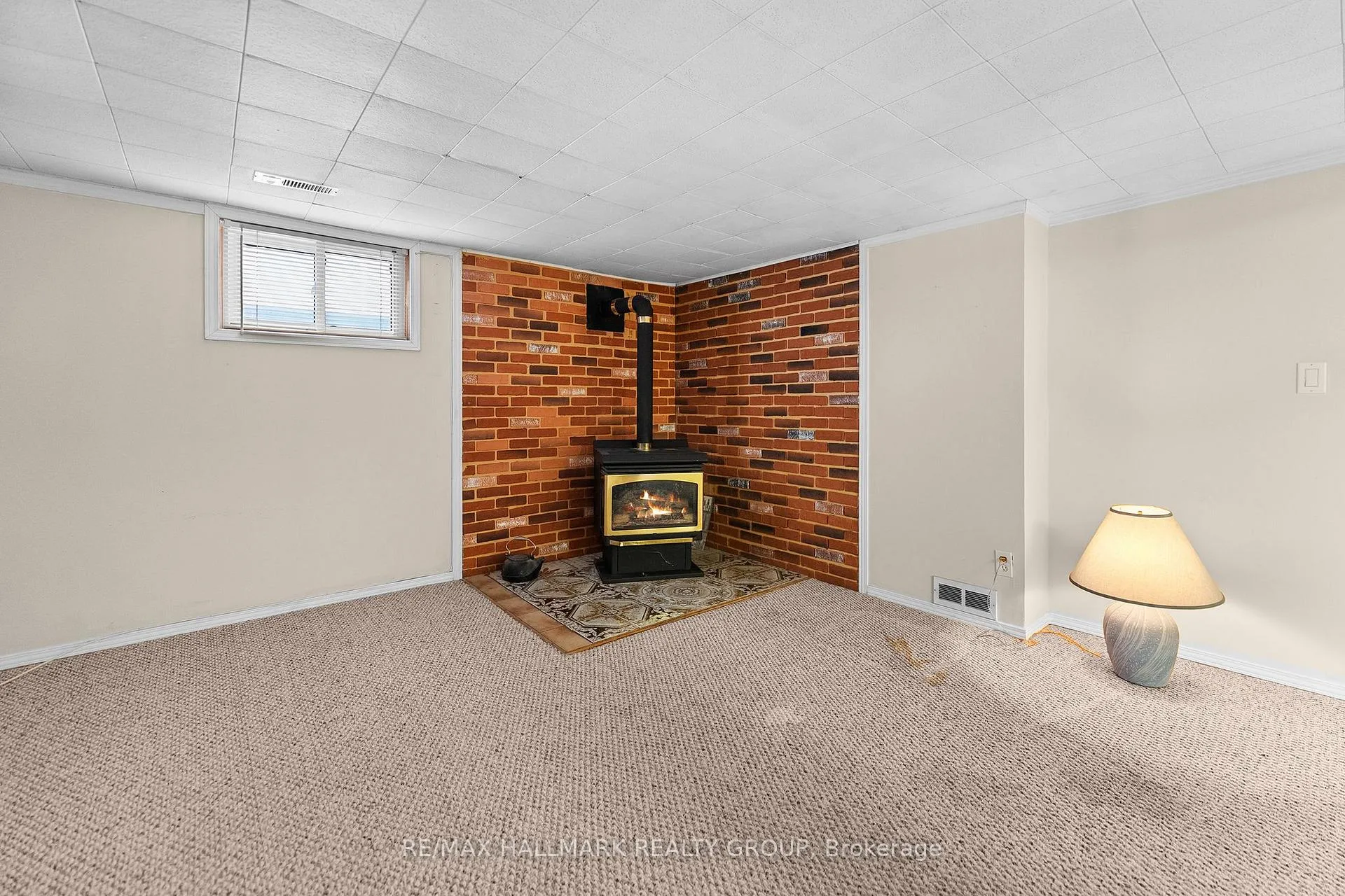 Photo 43 of 2075 Neepawa Avenue, Ottawa, Carlingwood — HOMEH