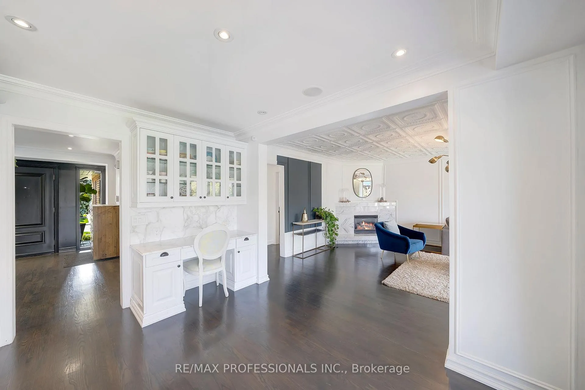 Photo 20 of 52 Courtsfield Crescent, Etobicoke, Edenbridge-Humber Valley — HOMEH