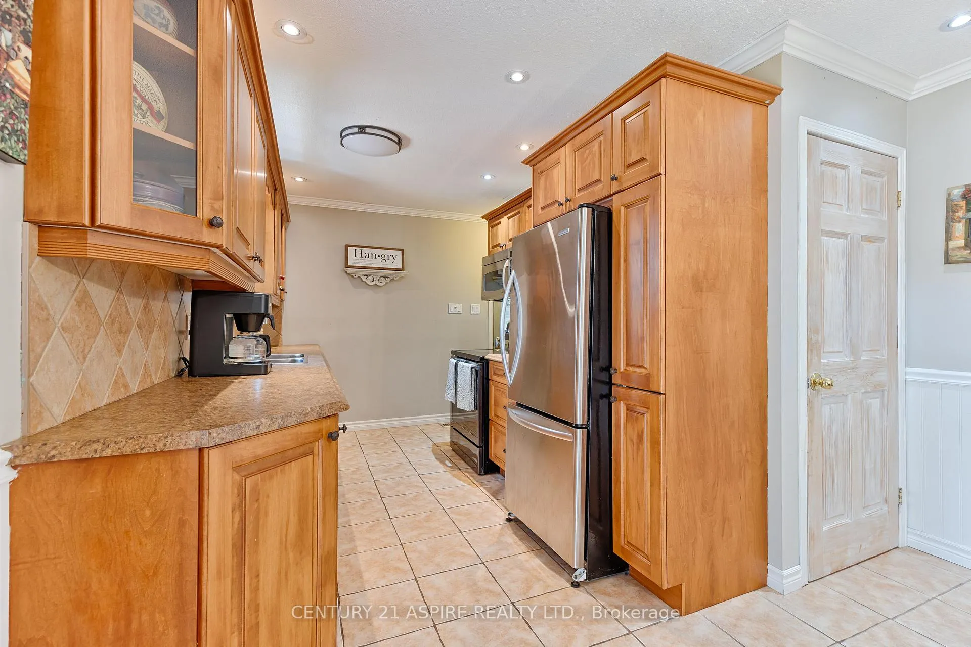 Photo 12 of 22 Harris Crescent, Whitewater Region, Beachburg — HOMEH