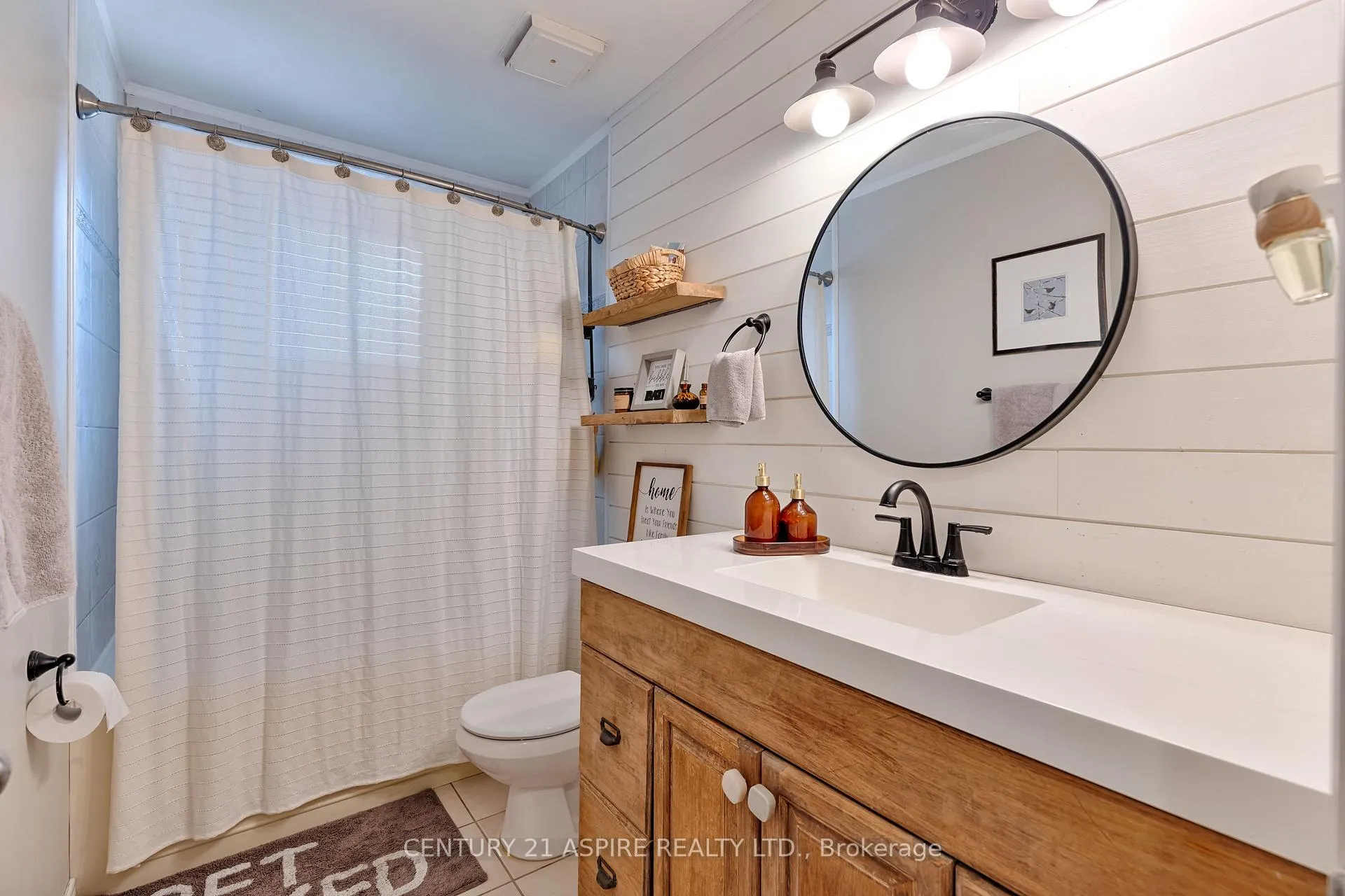 Photo 16 of 22 Harris Crescent, Whitewater Region, Beachburg — HOMEH