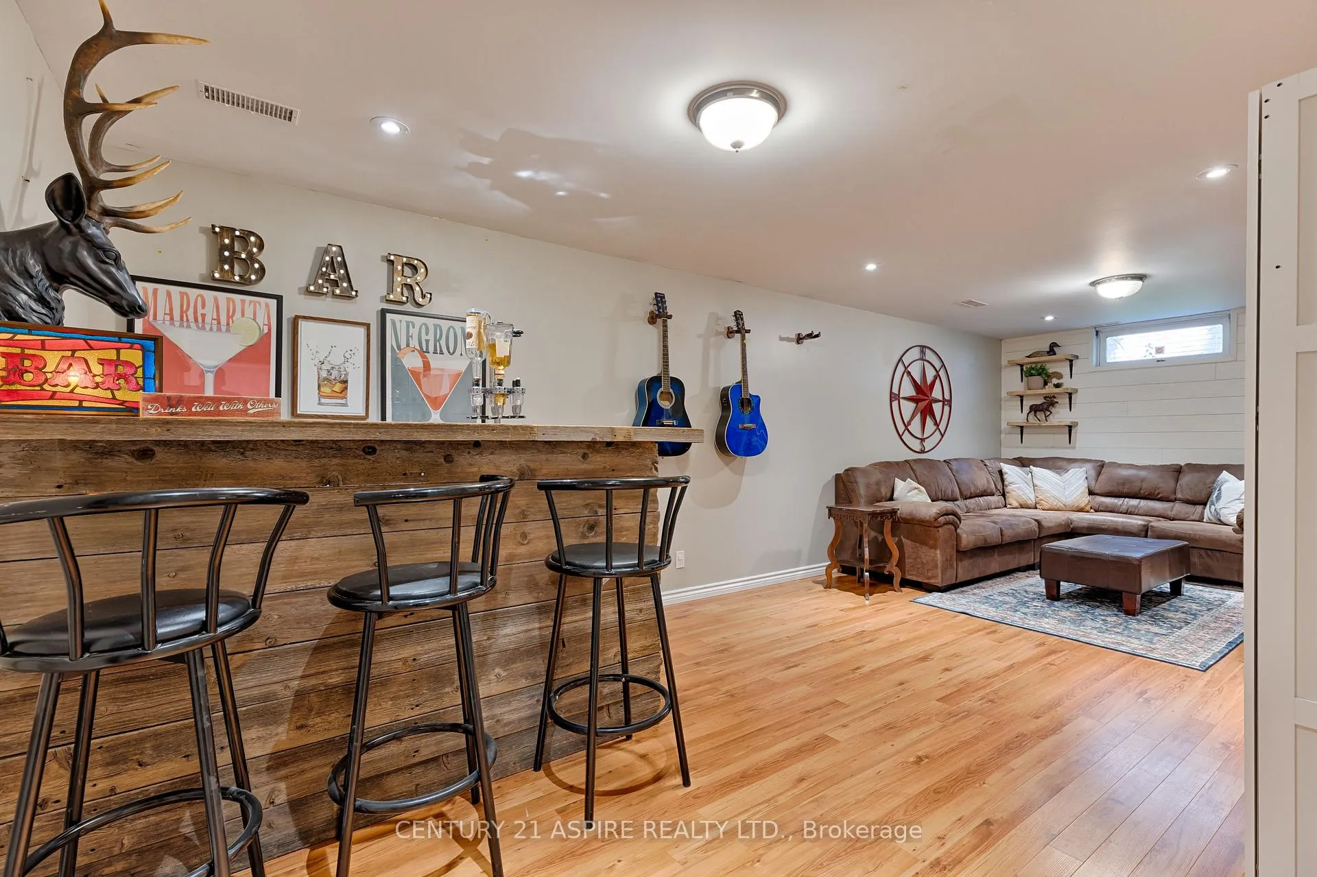 Photo 25 of 22 Harris Crescent, Whitewater Region, Beachburg — HOMEH