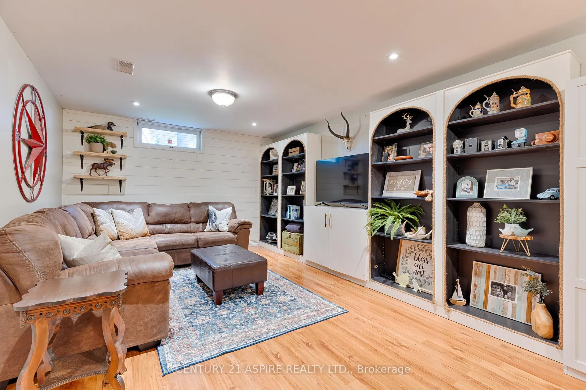 Photo 27 of 22 Harris Crescent, Whitewater Region, Beachburg — HOMEH