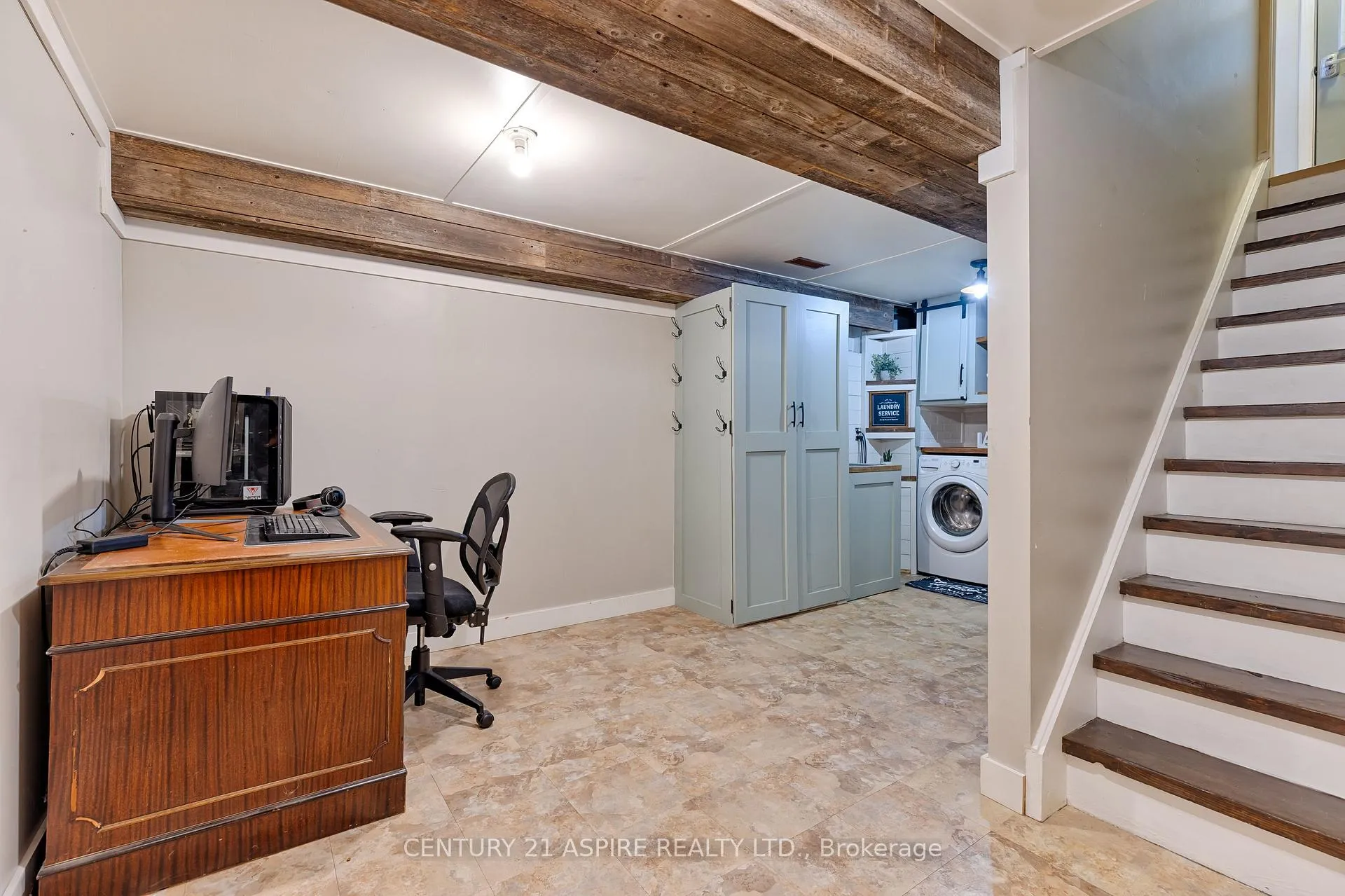 Photo 32 of 22 Harris Crescent, Whitewater Region, Beachburg — HOMEH