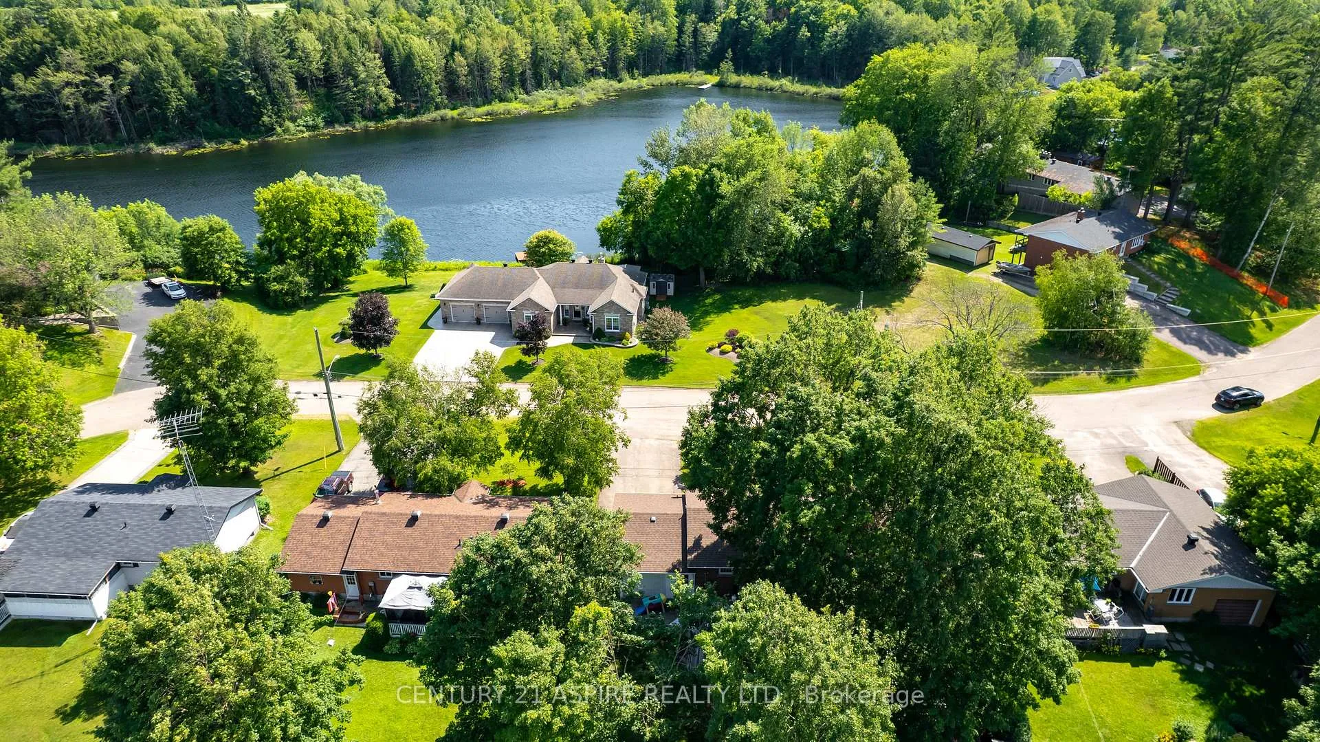 Photo 46 of 22 Harris Crescent, Whitewater Region, Beachburg — HOMEH