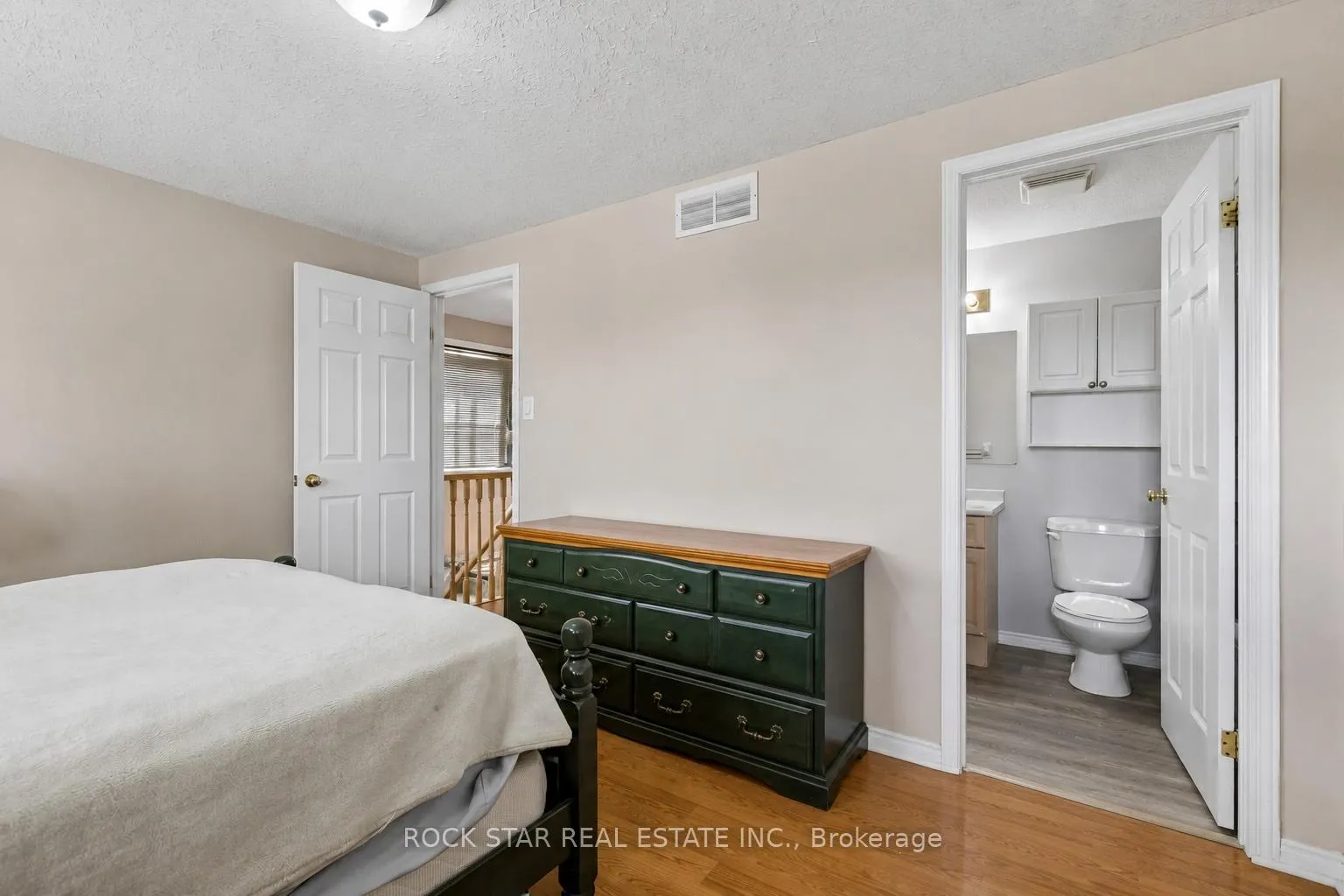 Photo 13 of 72 Chesterton Lane, Guelph, Grange Road — HOMEH