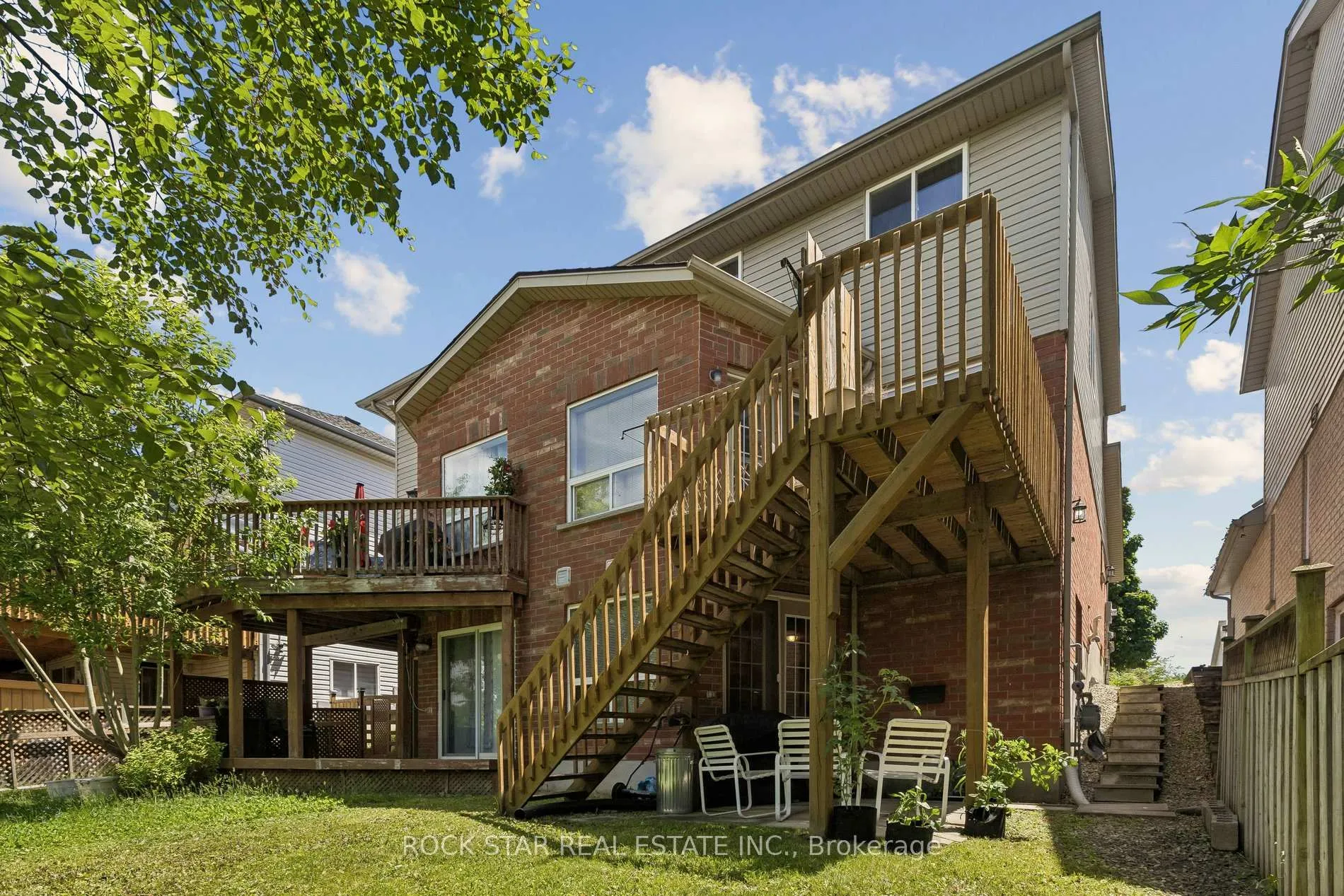 Photo 26 of 72 Chesterton Lane, Guelph, Grange Road — HOMEH
