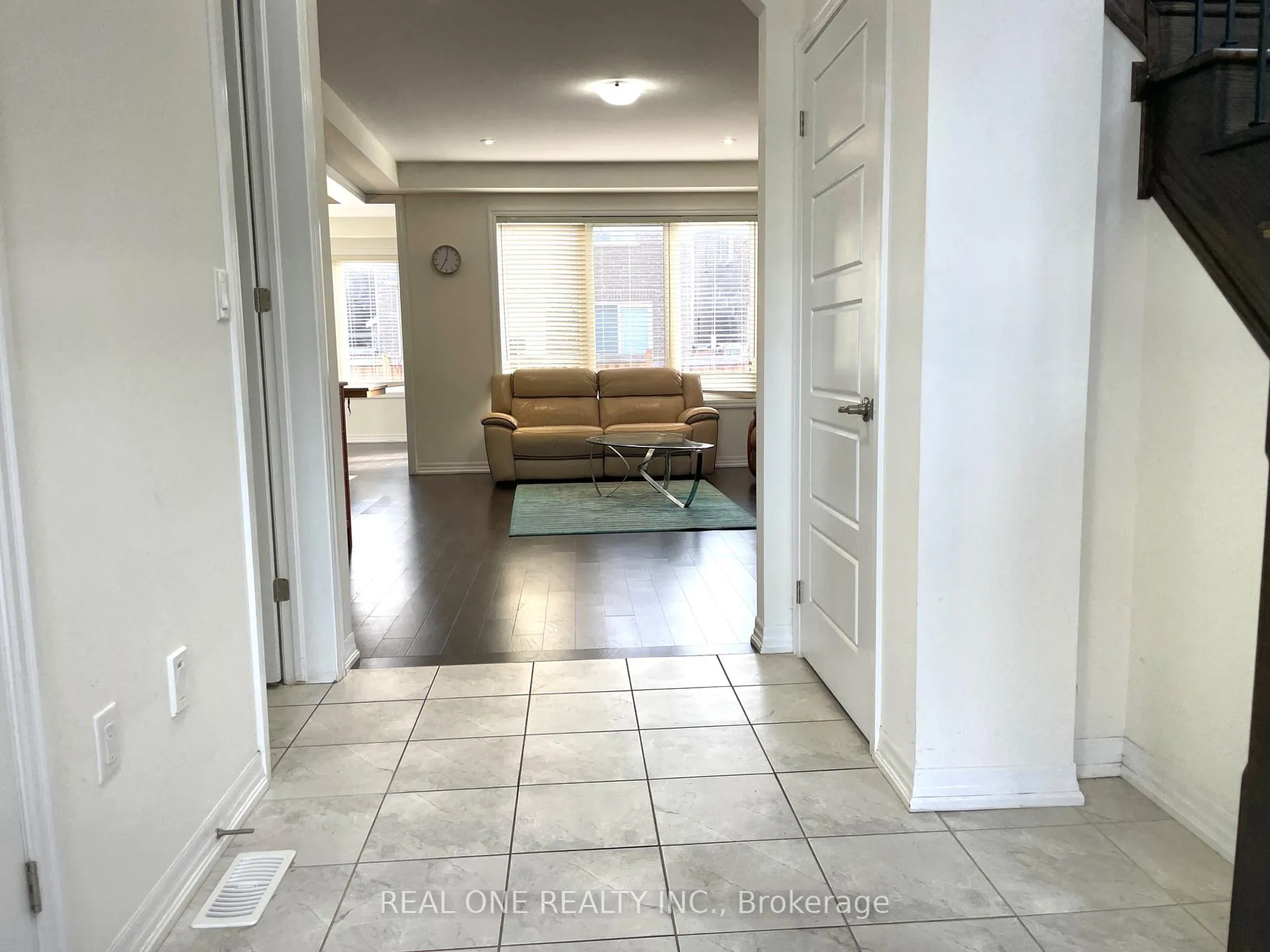 Photo 3 of 3164 Ernest Appelbe Boulevard, Oakville, Glenorchy — HOMEH