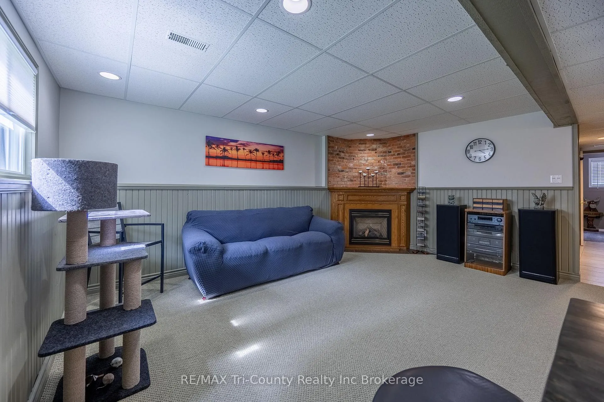 Photo 16 of 23 Magnolia Drive, Tillsonburg — HOMEH