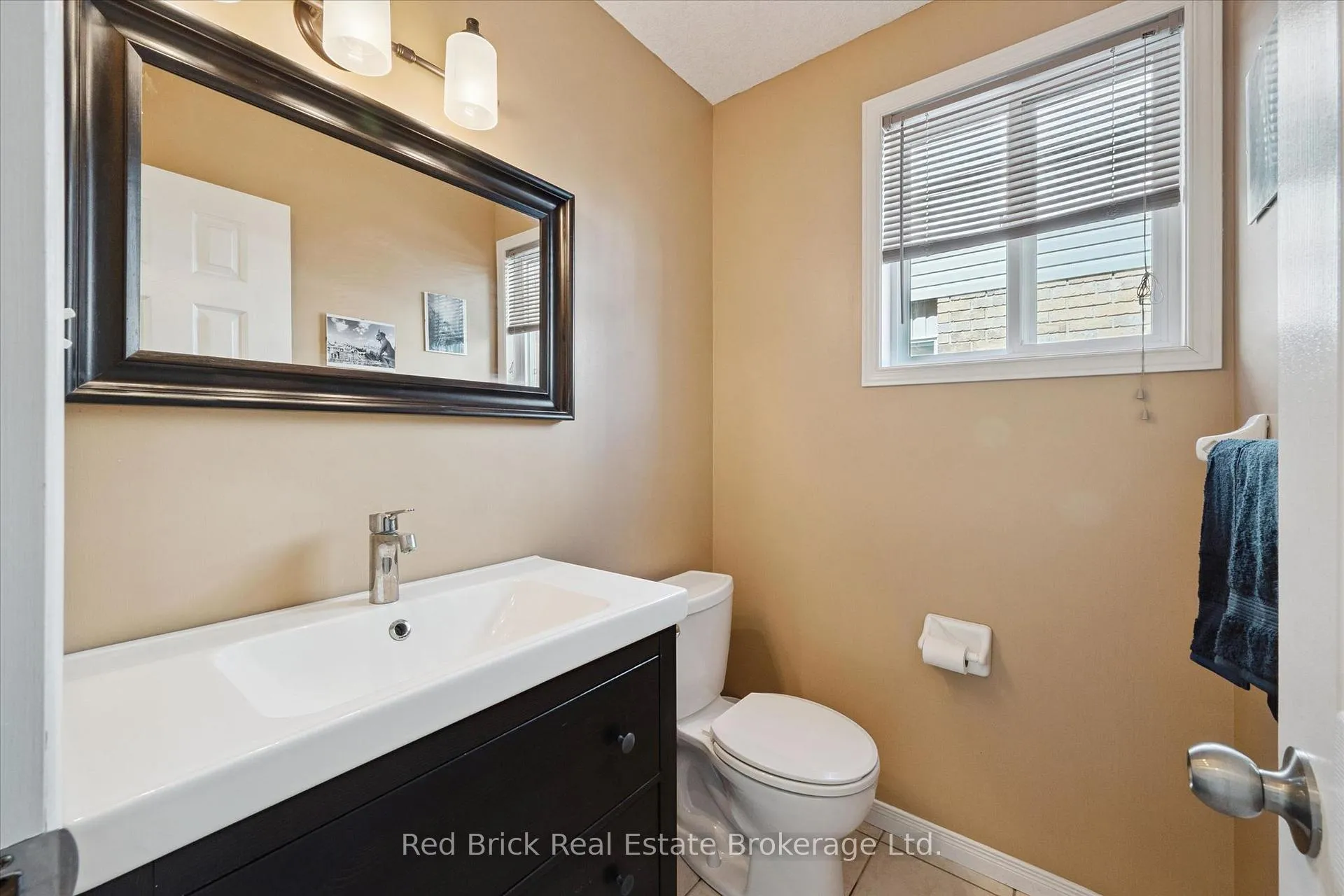 Photo 17 of 30 Chillico Drive, Guelph, Willow West/Sugarbush/West Acres — HOMEH