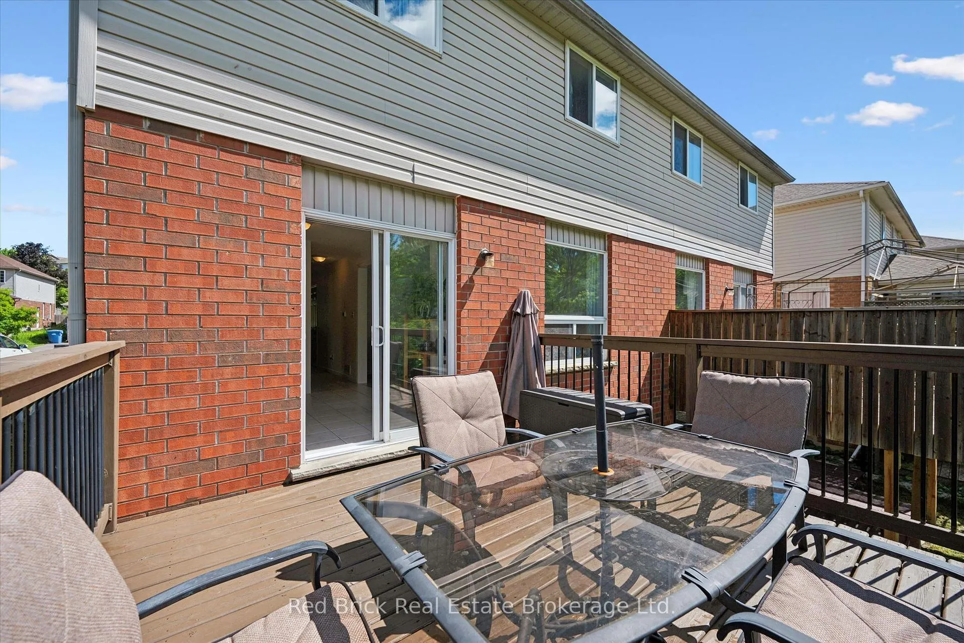 Photo 34 of 30 Chillico Drive, Guelph, Willow West/Sugarbush/West Acres — HOMEH
