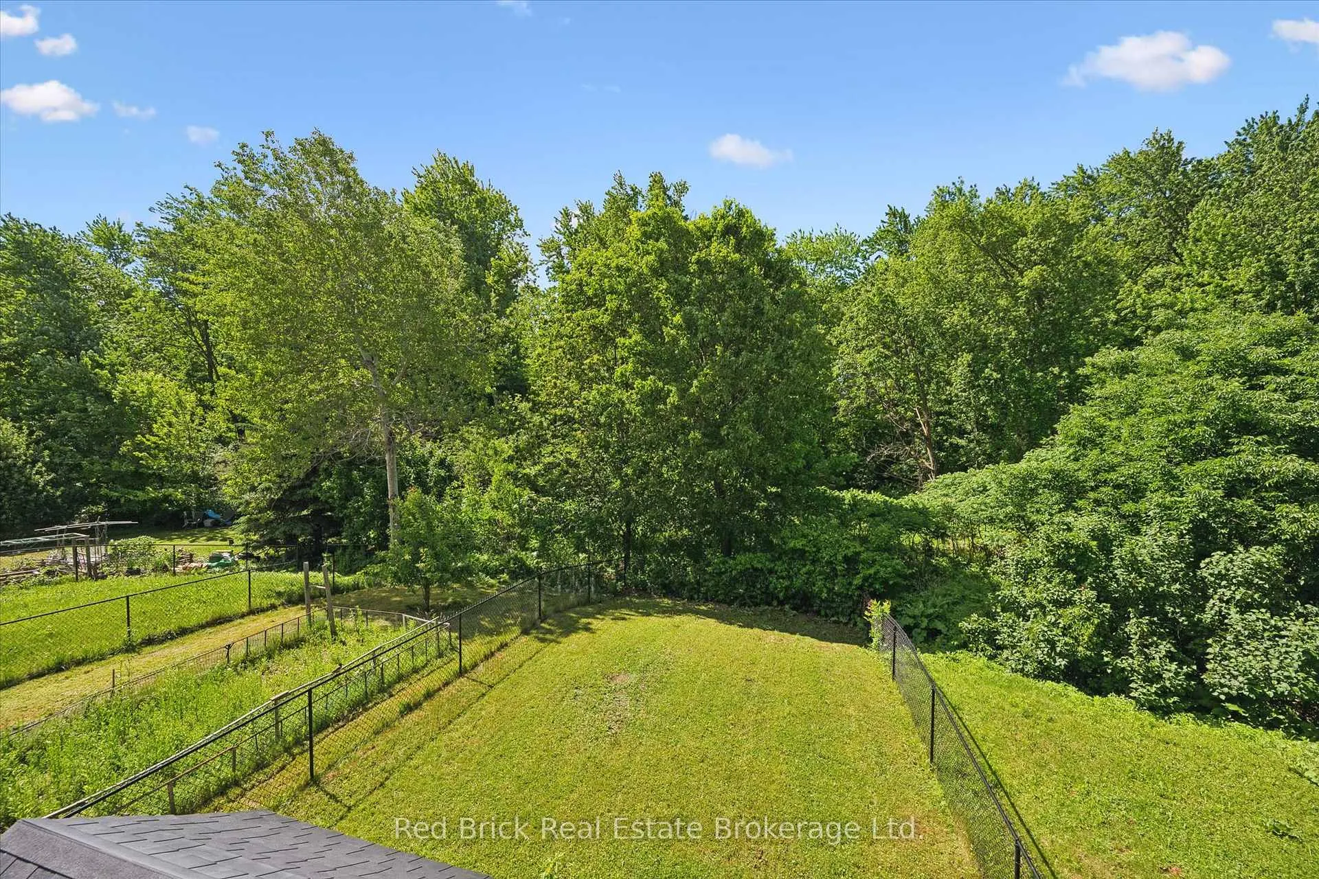 Photo 37 of 30 Chillico Drive, Guelph, Willow West/Sugarbush/West Acres — HOMEH