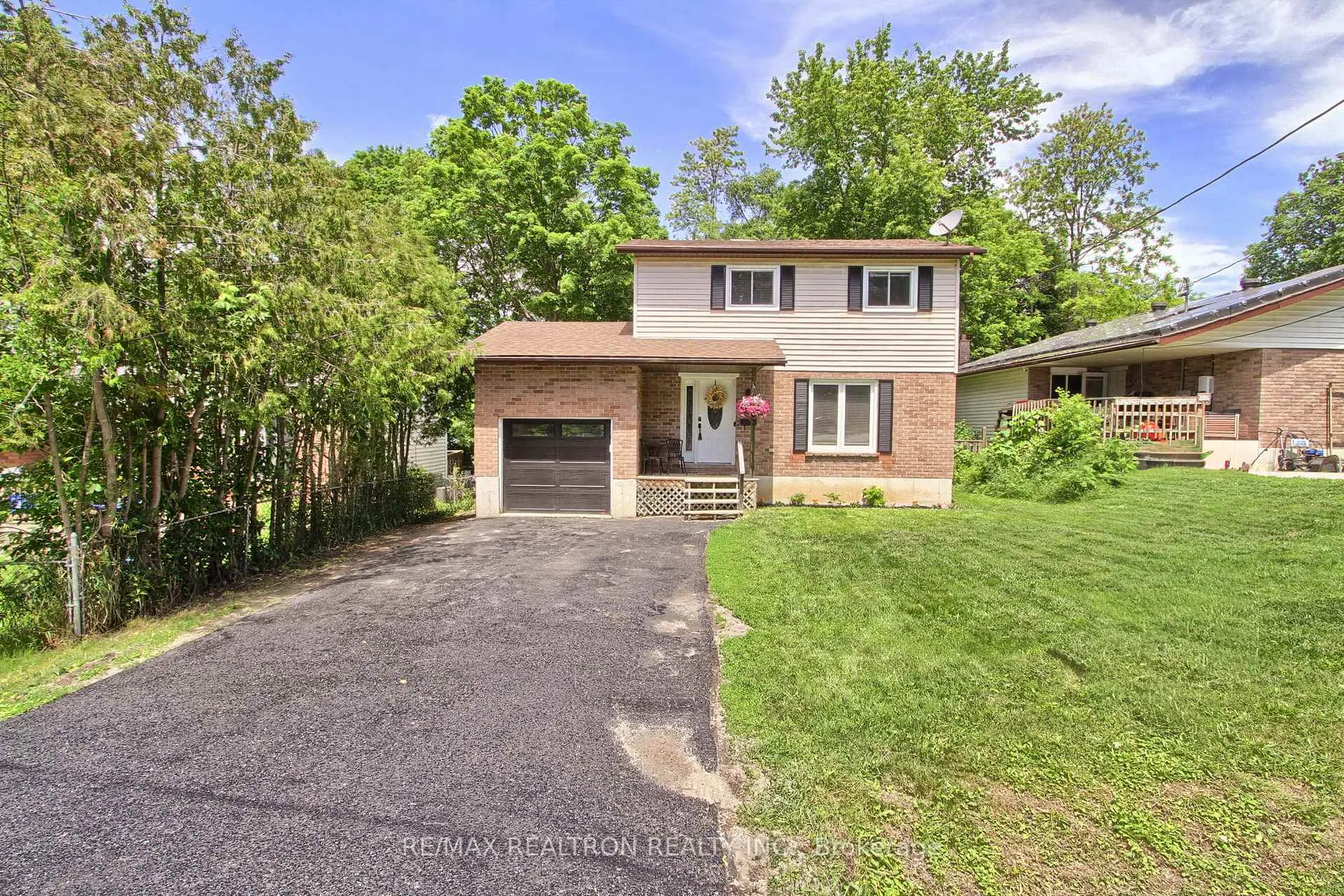 Photo 4 of 288 Terrace Drive, Georgina, Keswick South — HOMEH